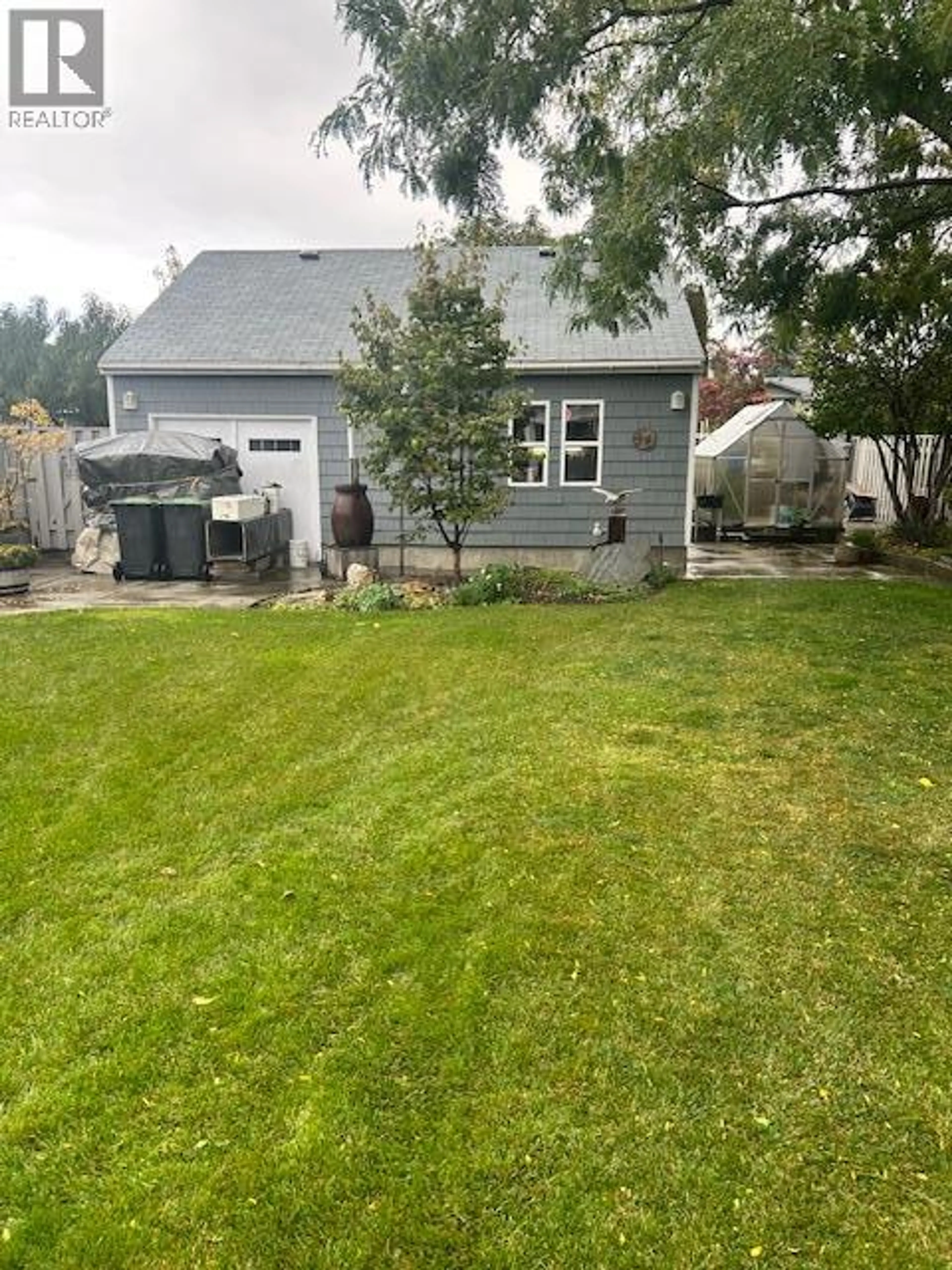 Property at 3547 LAKESHORE ROAD, Kelowna, BC