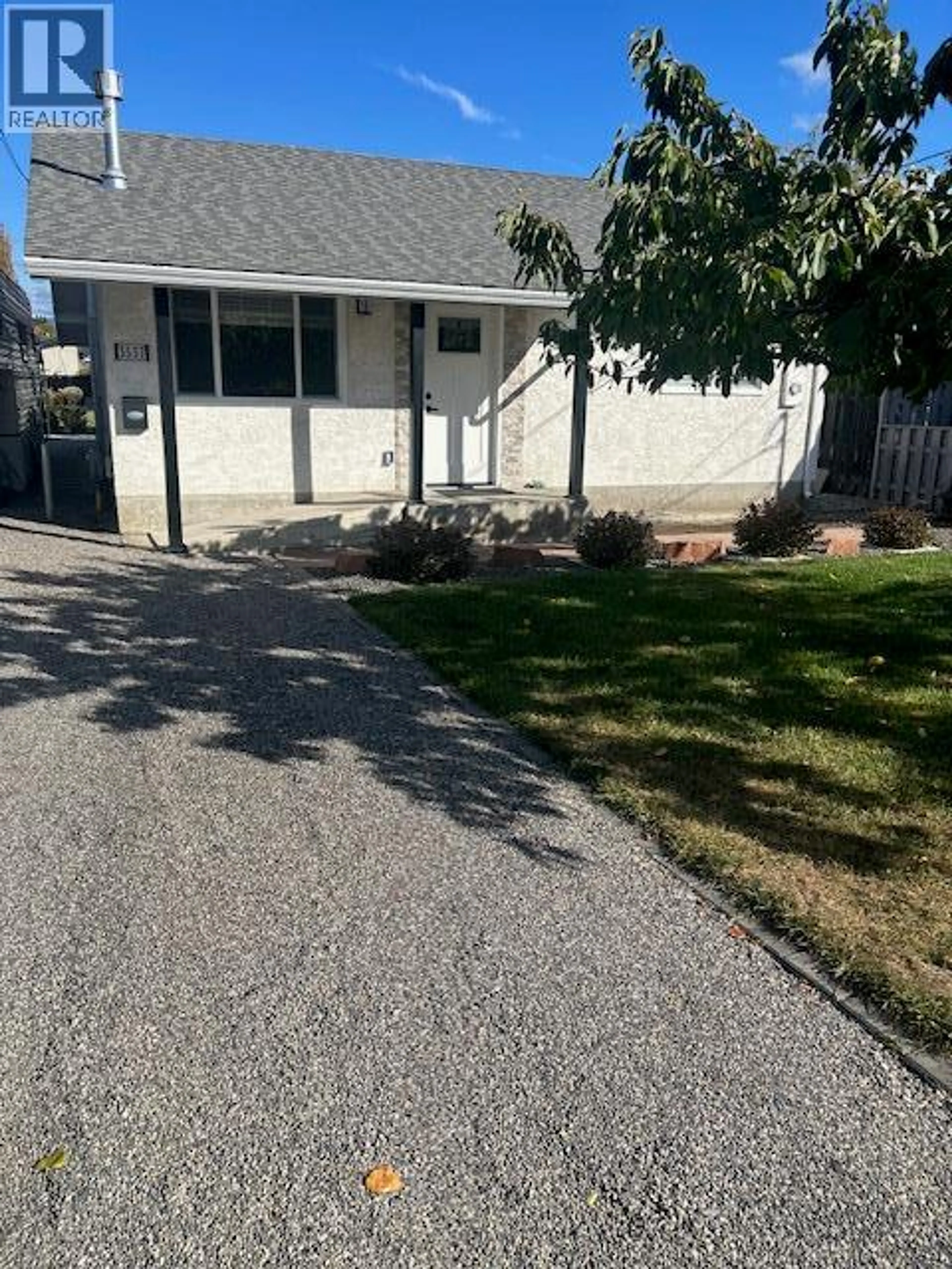 Property at 3537 LAKESHORE ROAD, Kelowna, BC