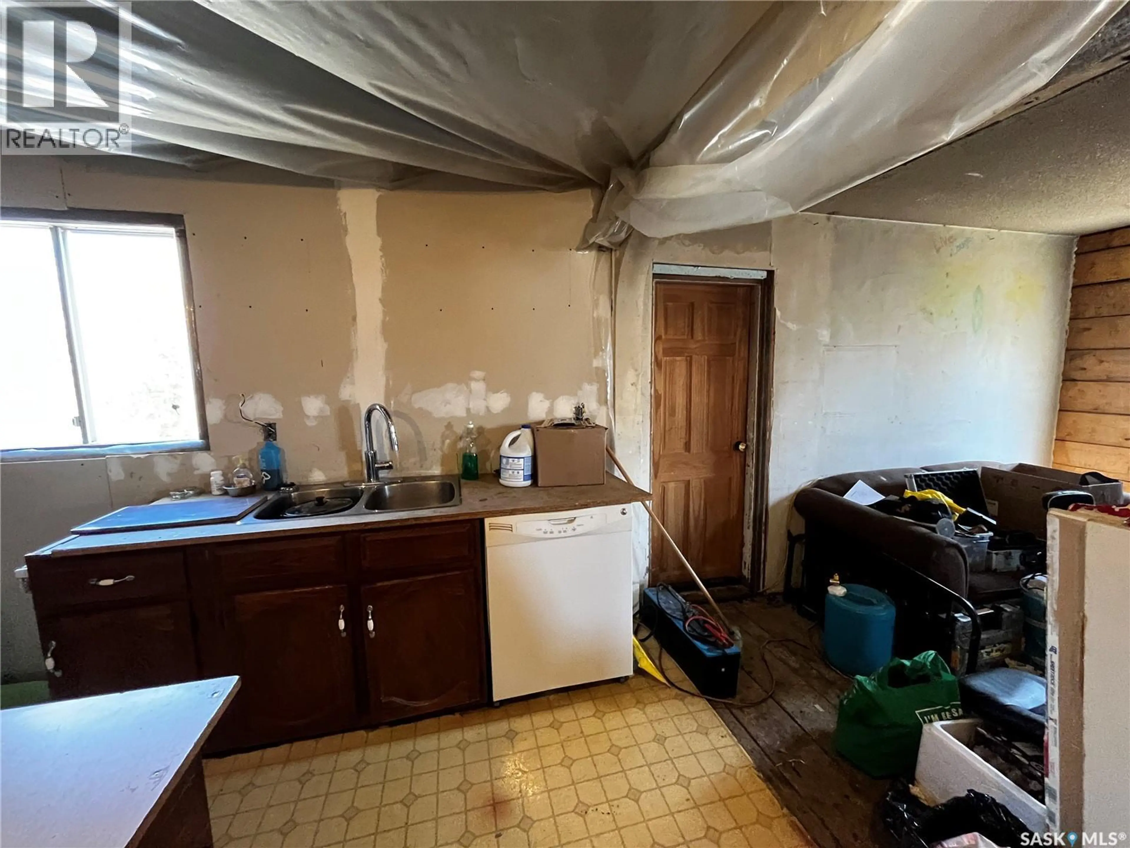 121 5TH STREET - Image 10