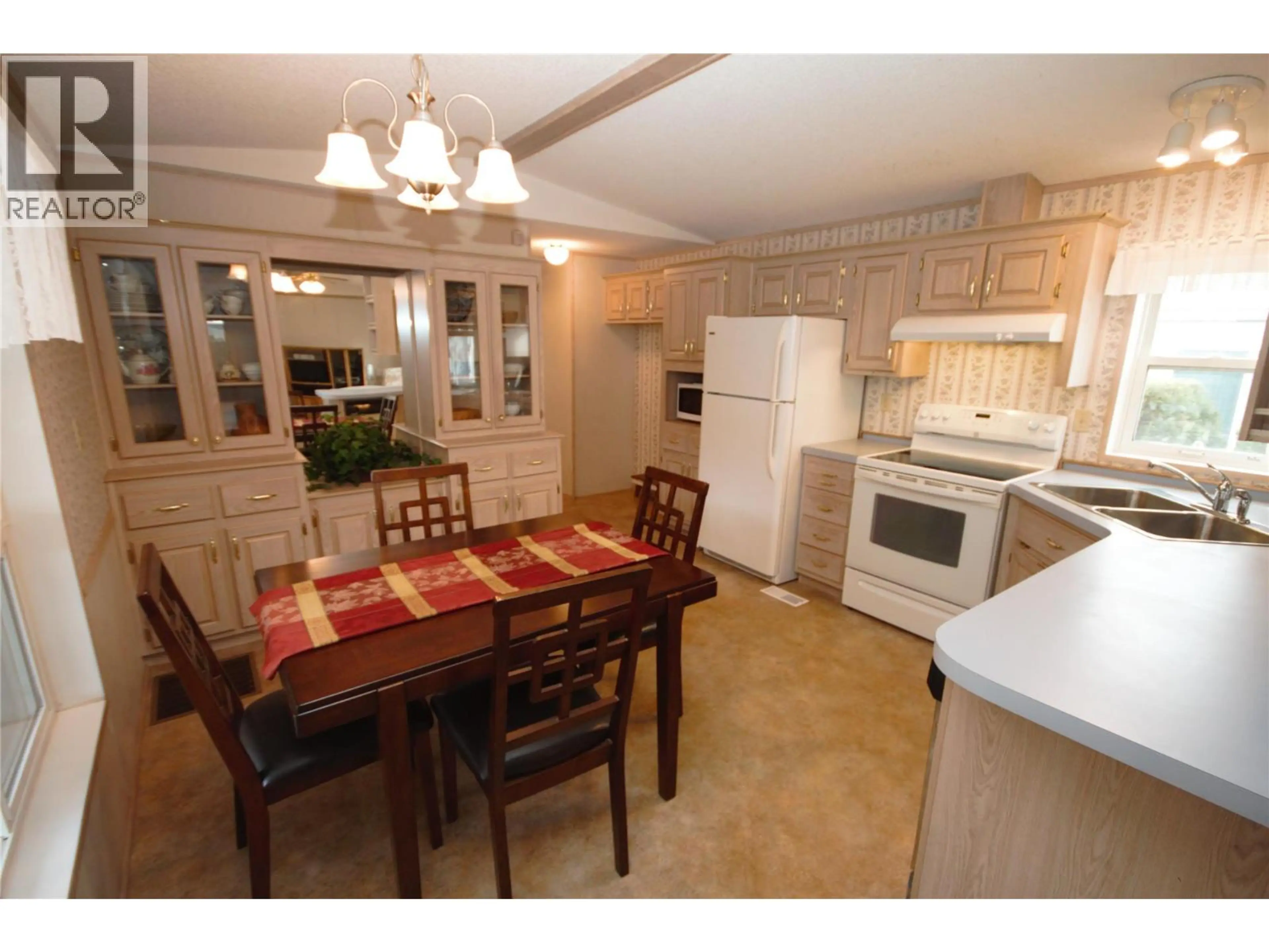 Property at #33 8598 HWY 97, Oliver, BC