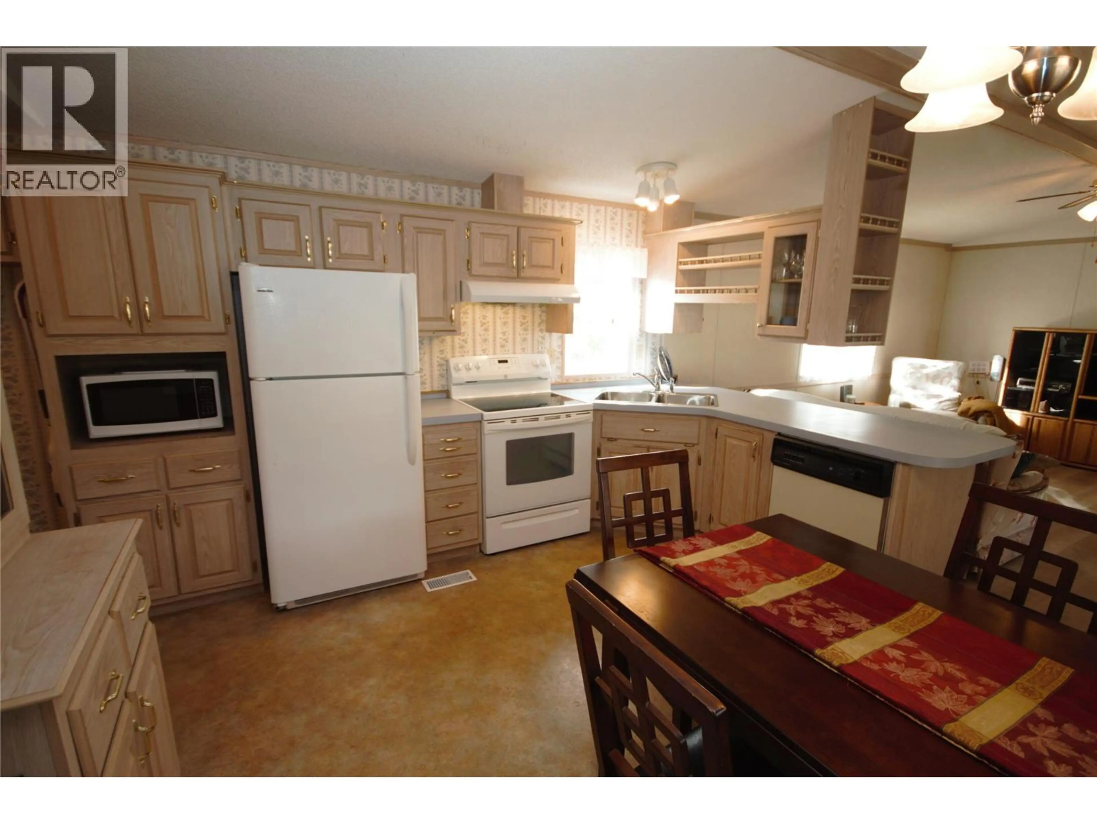 Property at #33 8598 HWY 97, Oliver, BC