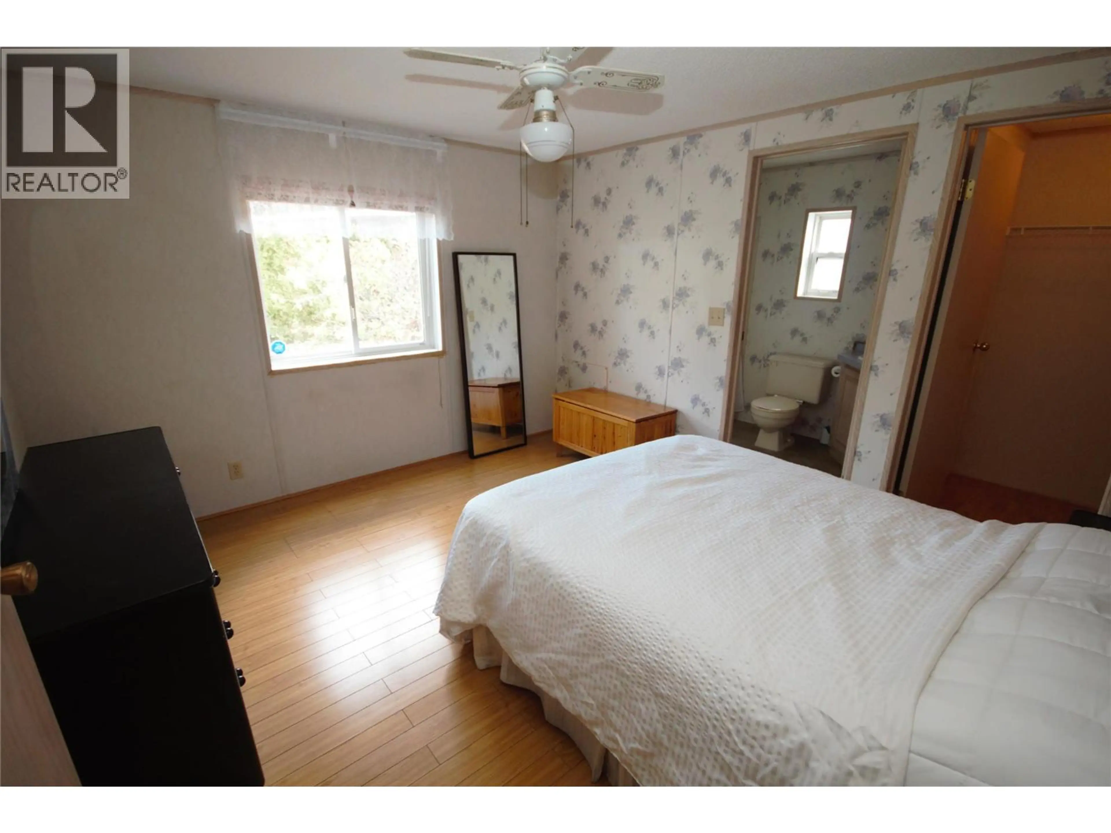 Property at #33 8598 HWY 97, Oliver, BC