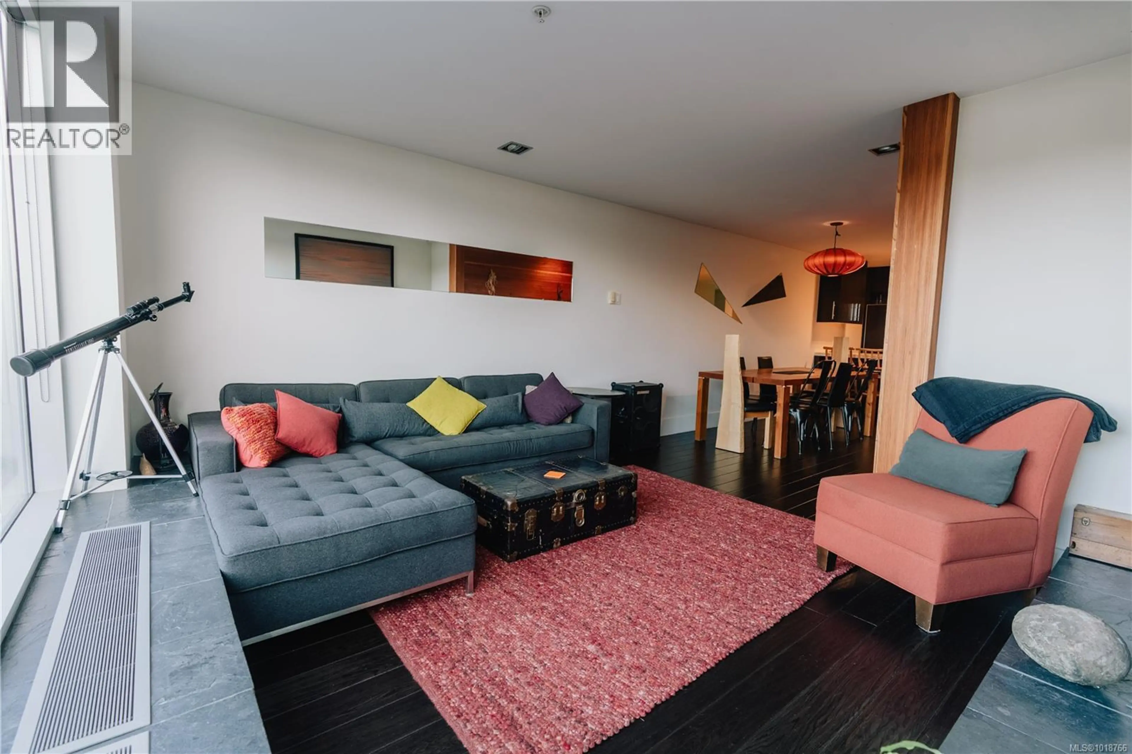 Property at #102 368 MAIN ST, Tofino, BC