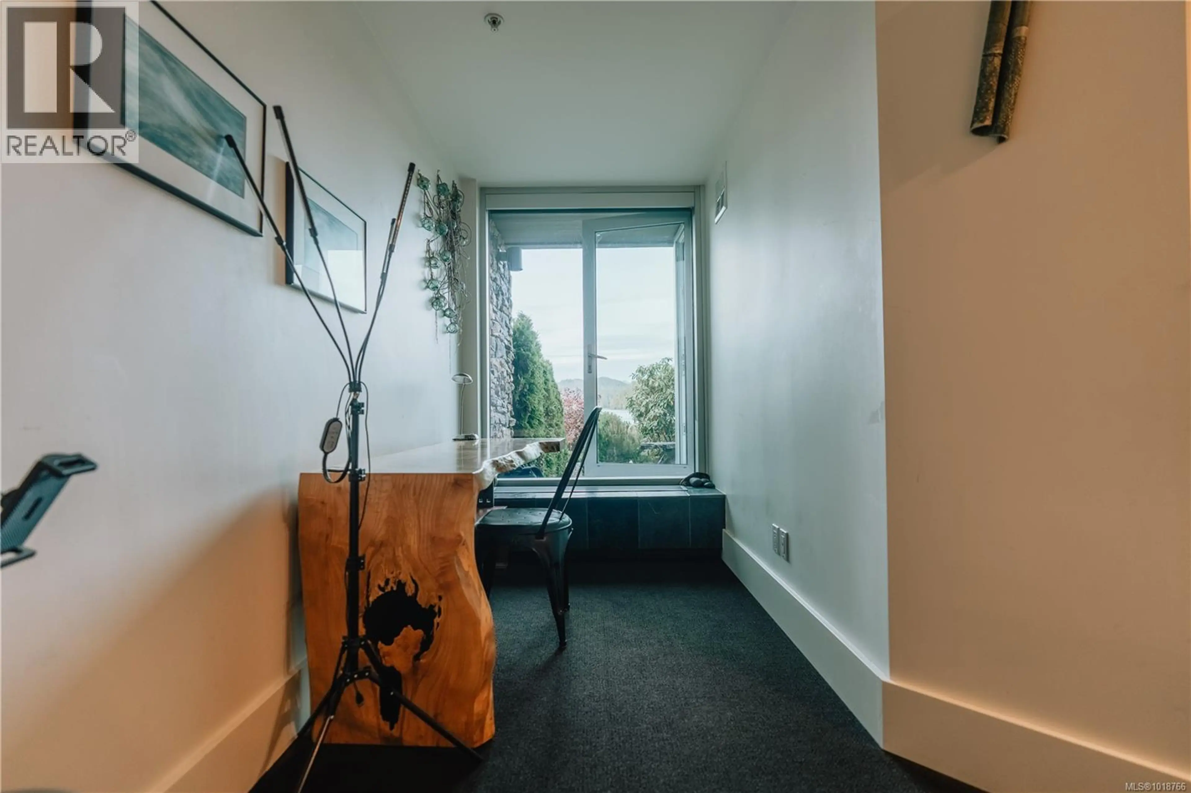 Property at #102 368 MAIN ST, Tofino, BC