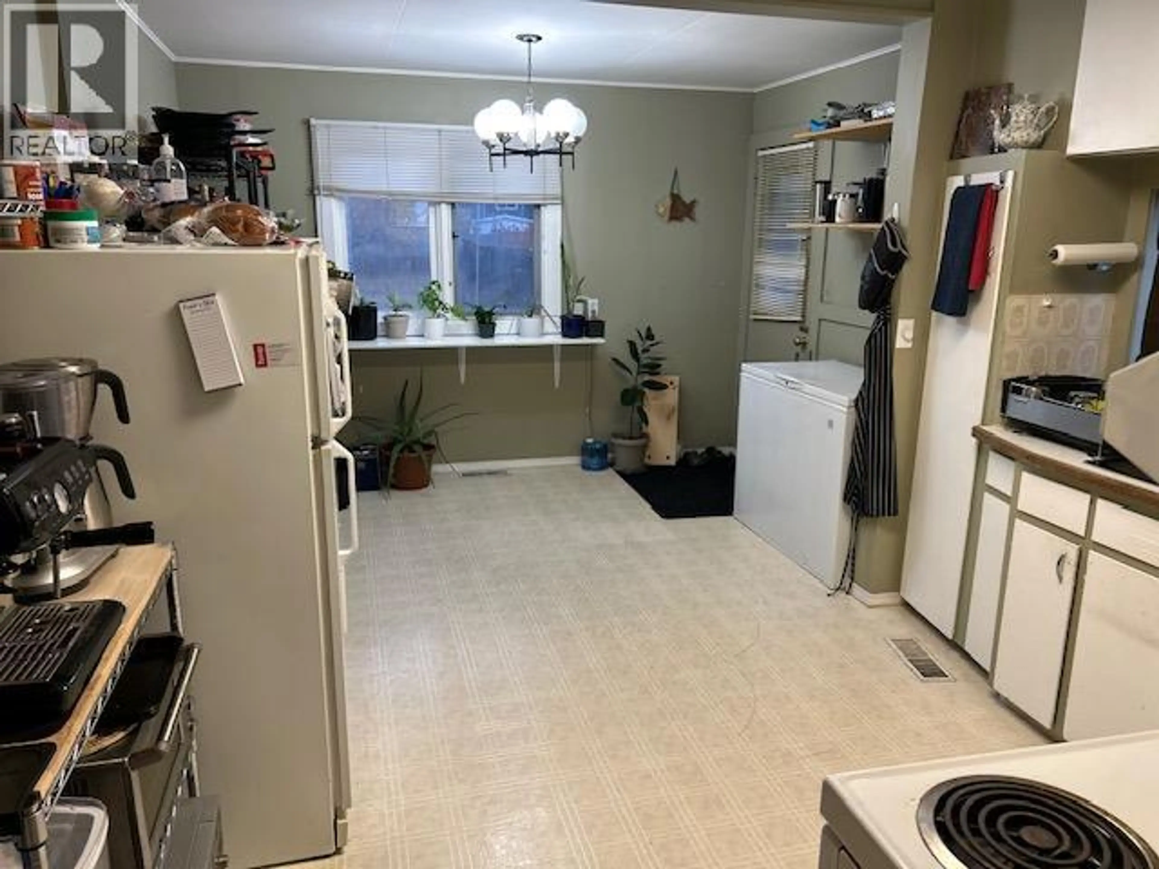 Property at 3595 LAKESHORE ROAD, Kelowna, BC