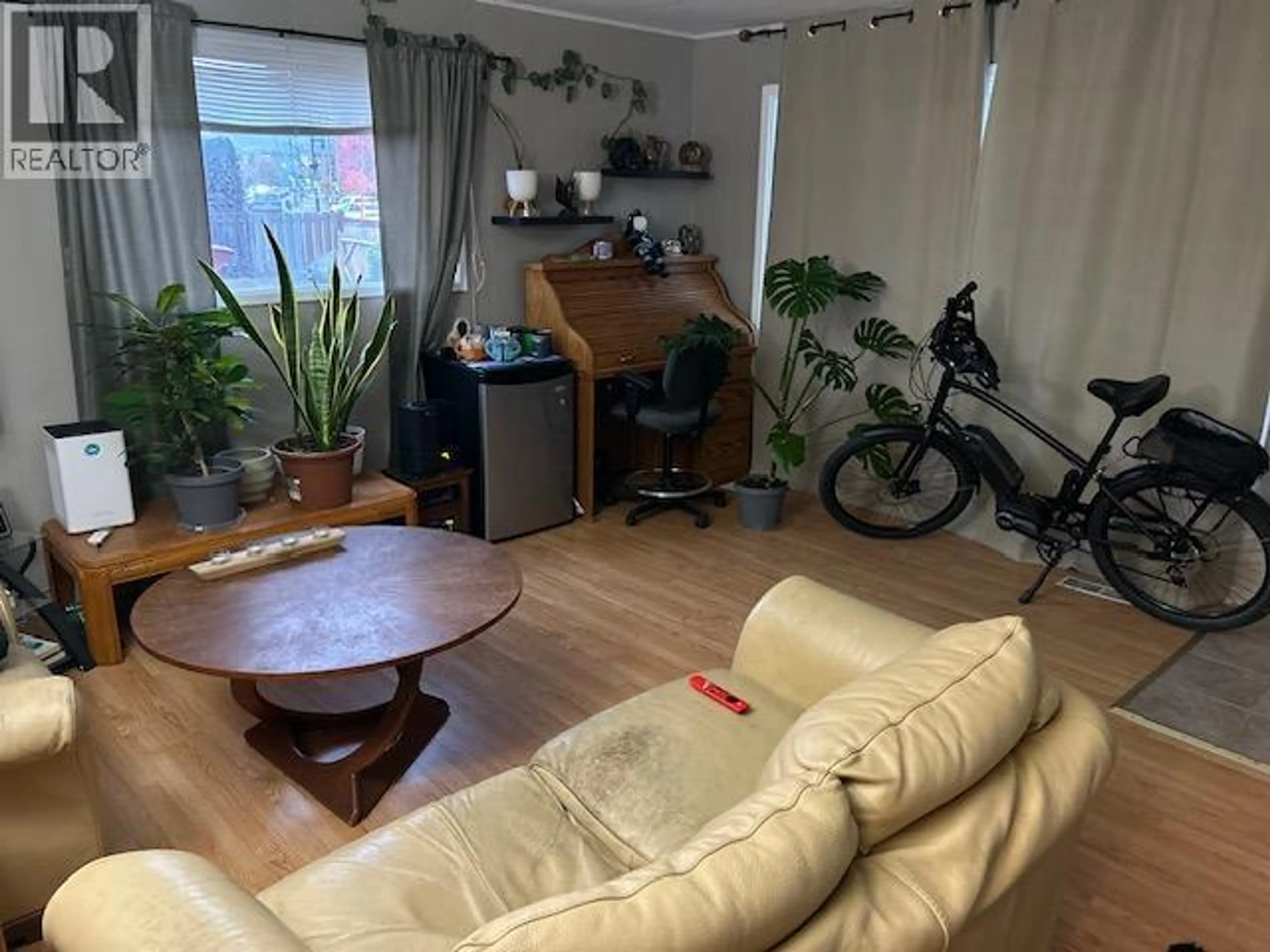 Property at 3595 LAKESHORE ROAD, Kelowna, BC