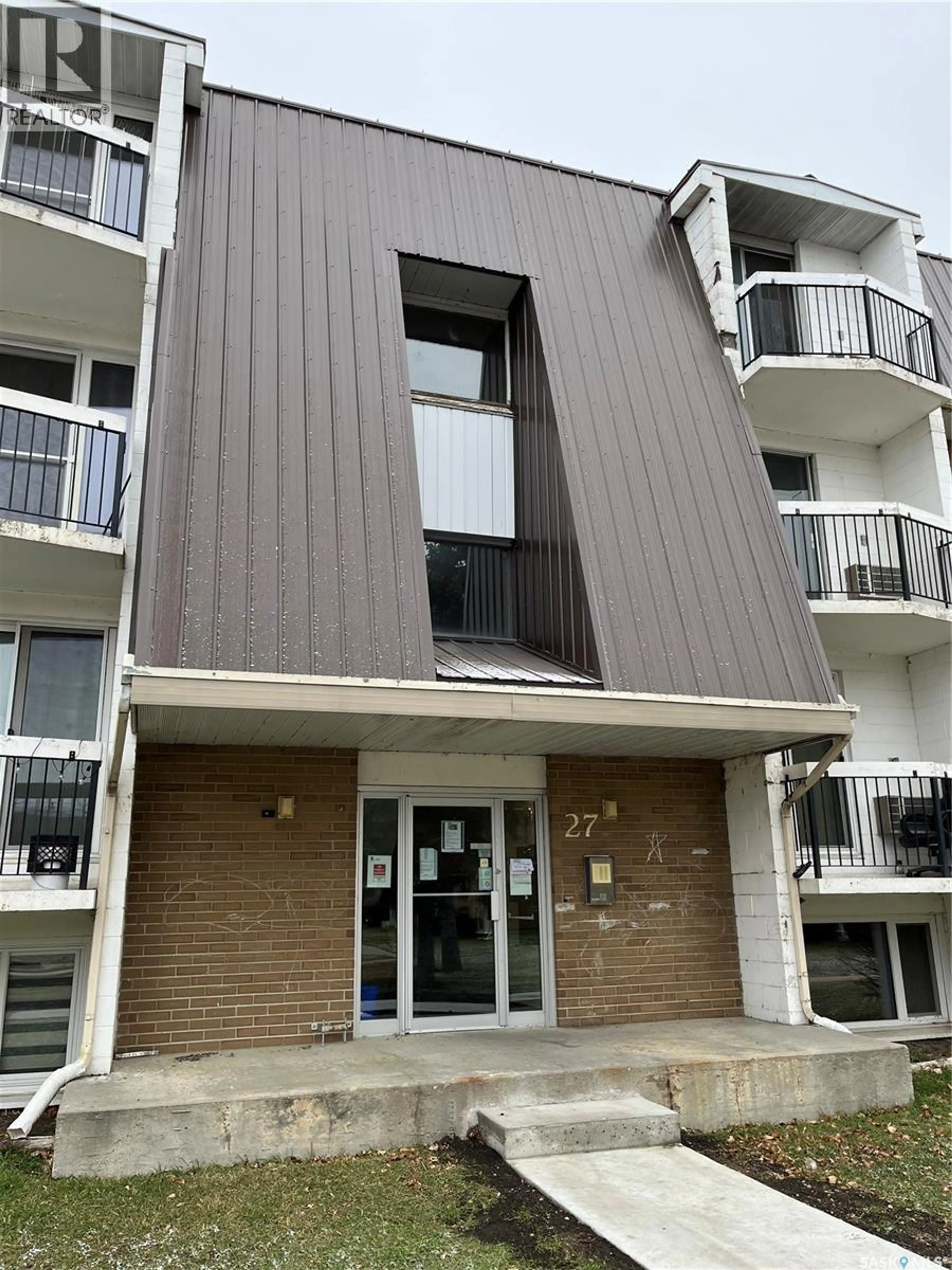 Property at #14 27 CENTENNIAL STREET, Regina, SK