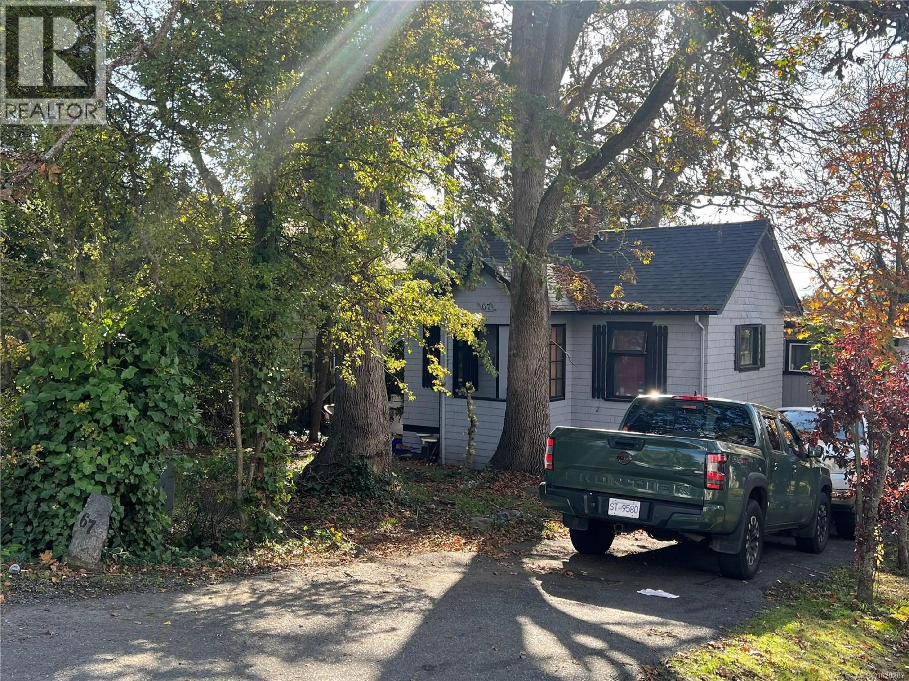 Property at 67 CADILLAC AVE, Saanich, BC