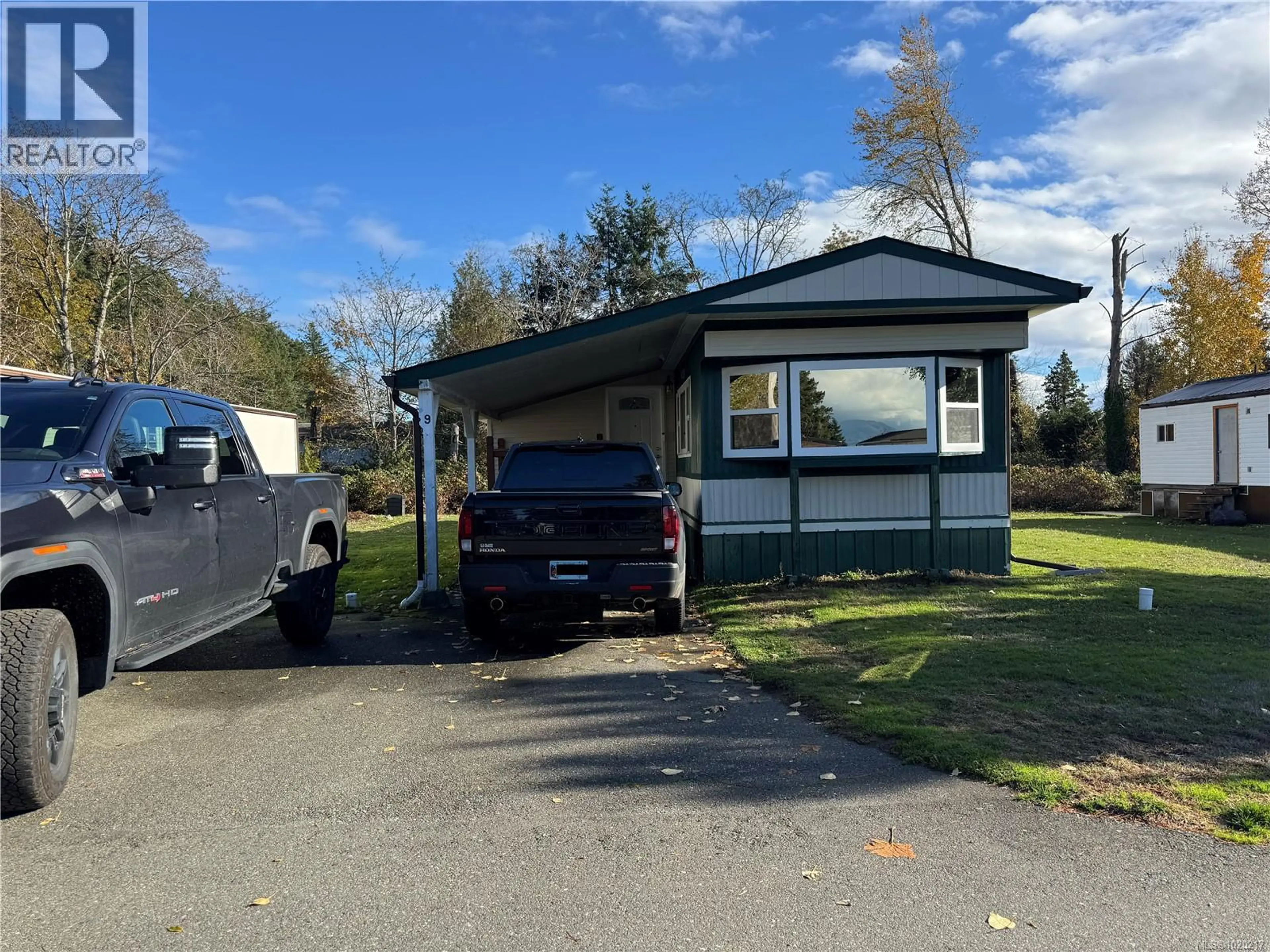 Property at #9 3216 BACK RD, Comox, BC