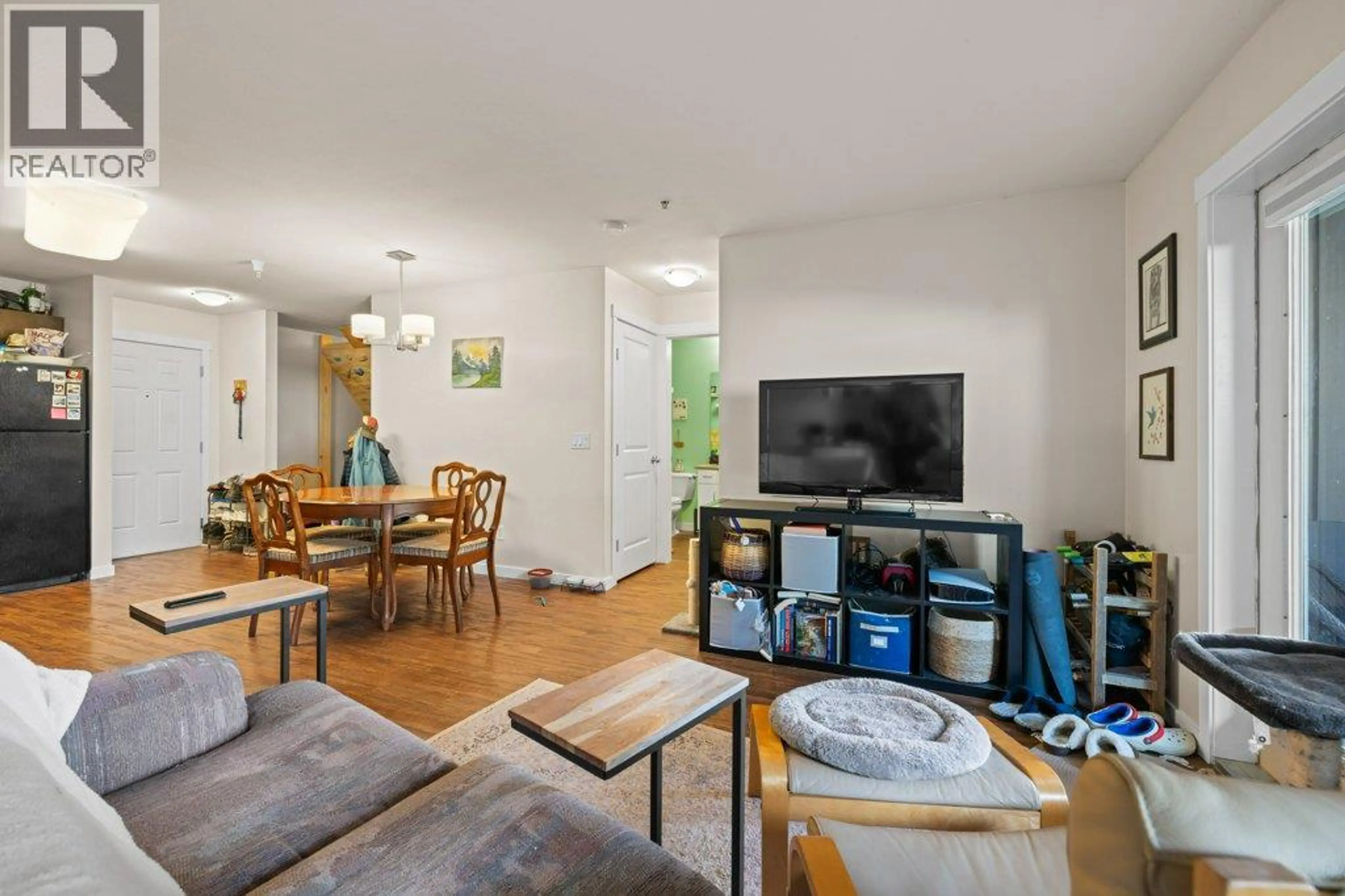 Property at #211 1479 GLENMORE ROAD N, Kelowna, BC