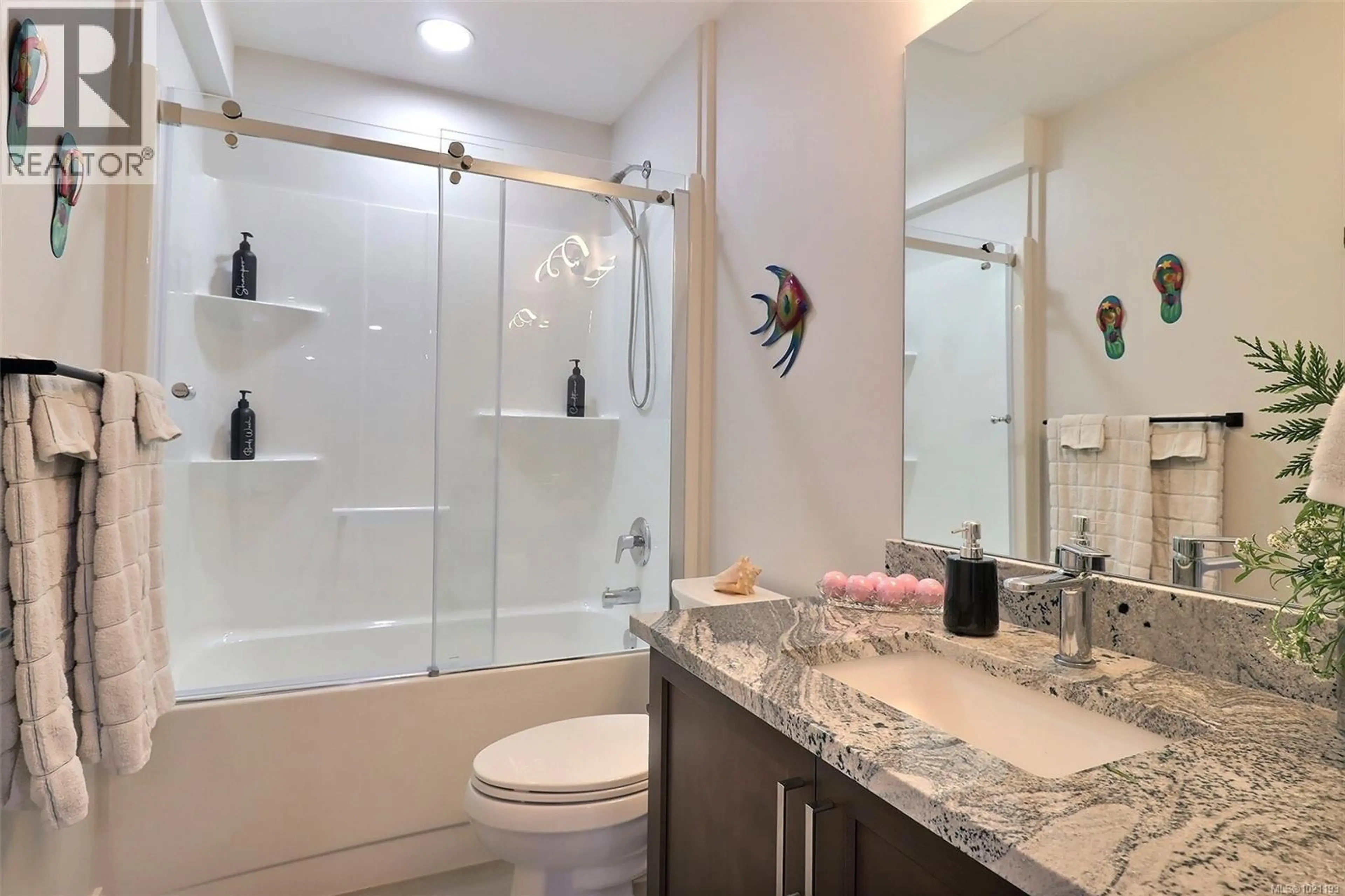 Property at 643 JOHN WILSON PL, Ladysmith, BC