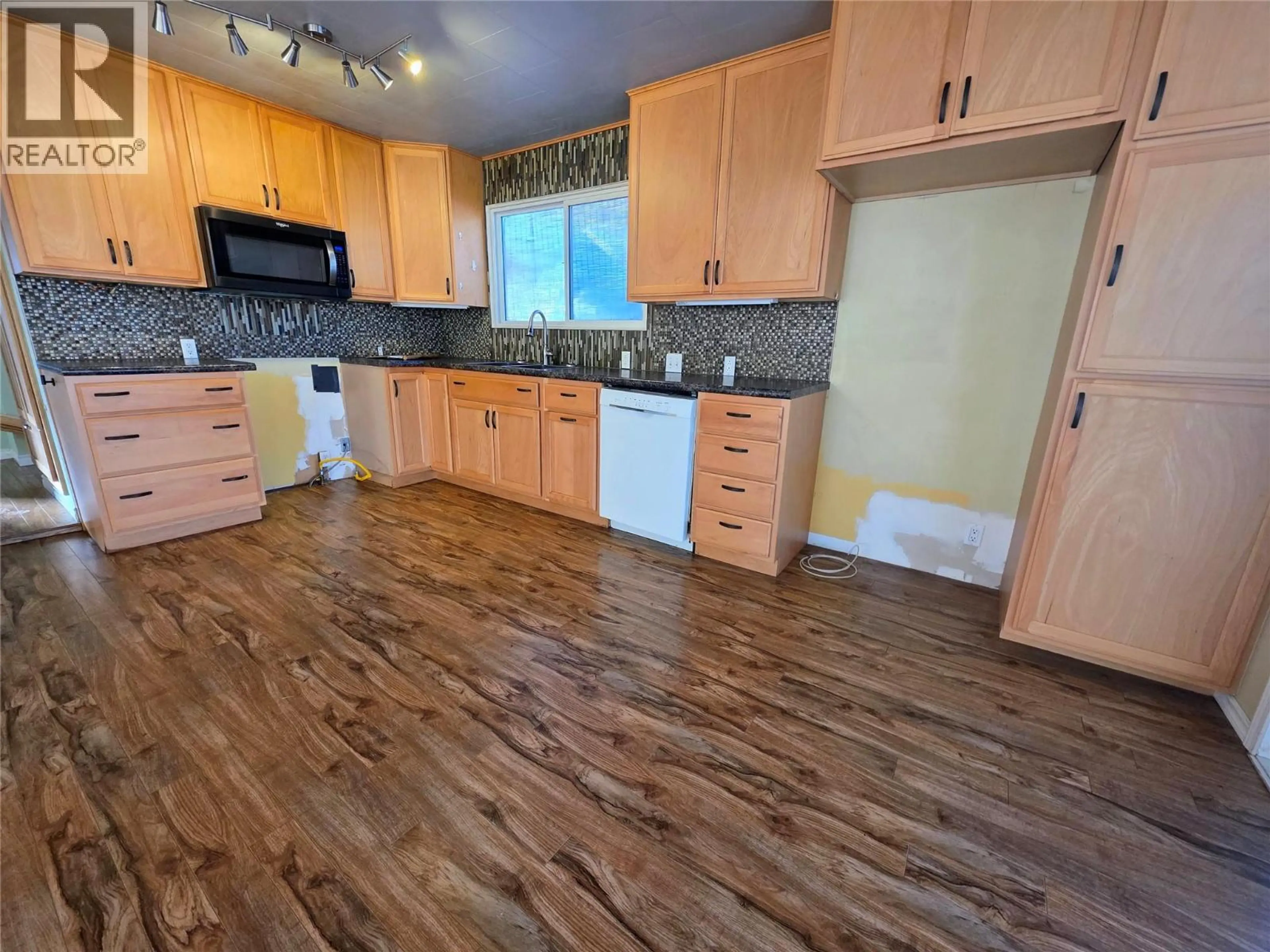 Property at 1866 COLE STREET, Fruitvale, BC