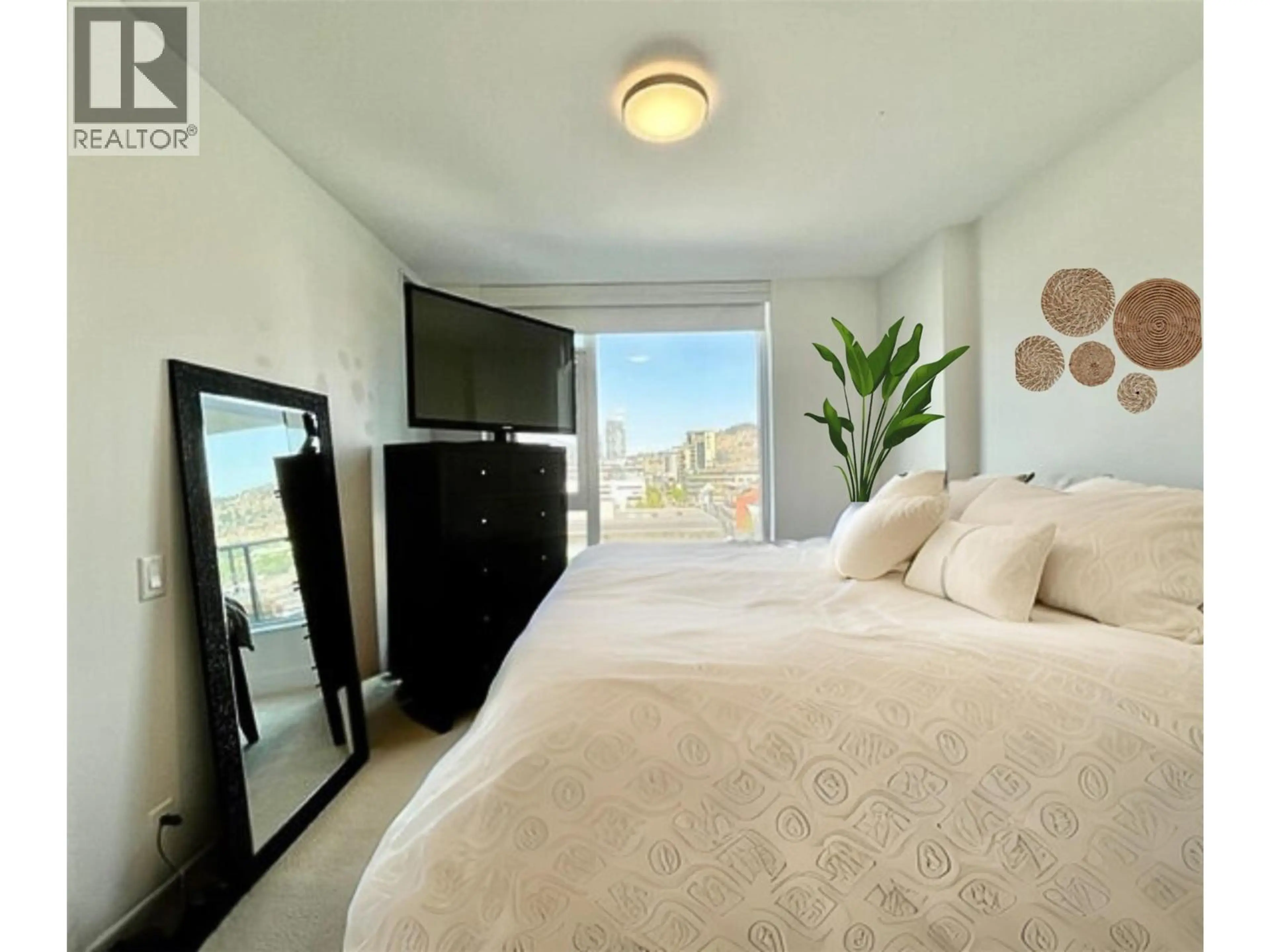 Property at #701 1588 ELLIS STREET, Kelowna, BC