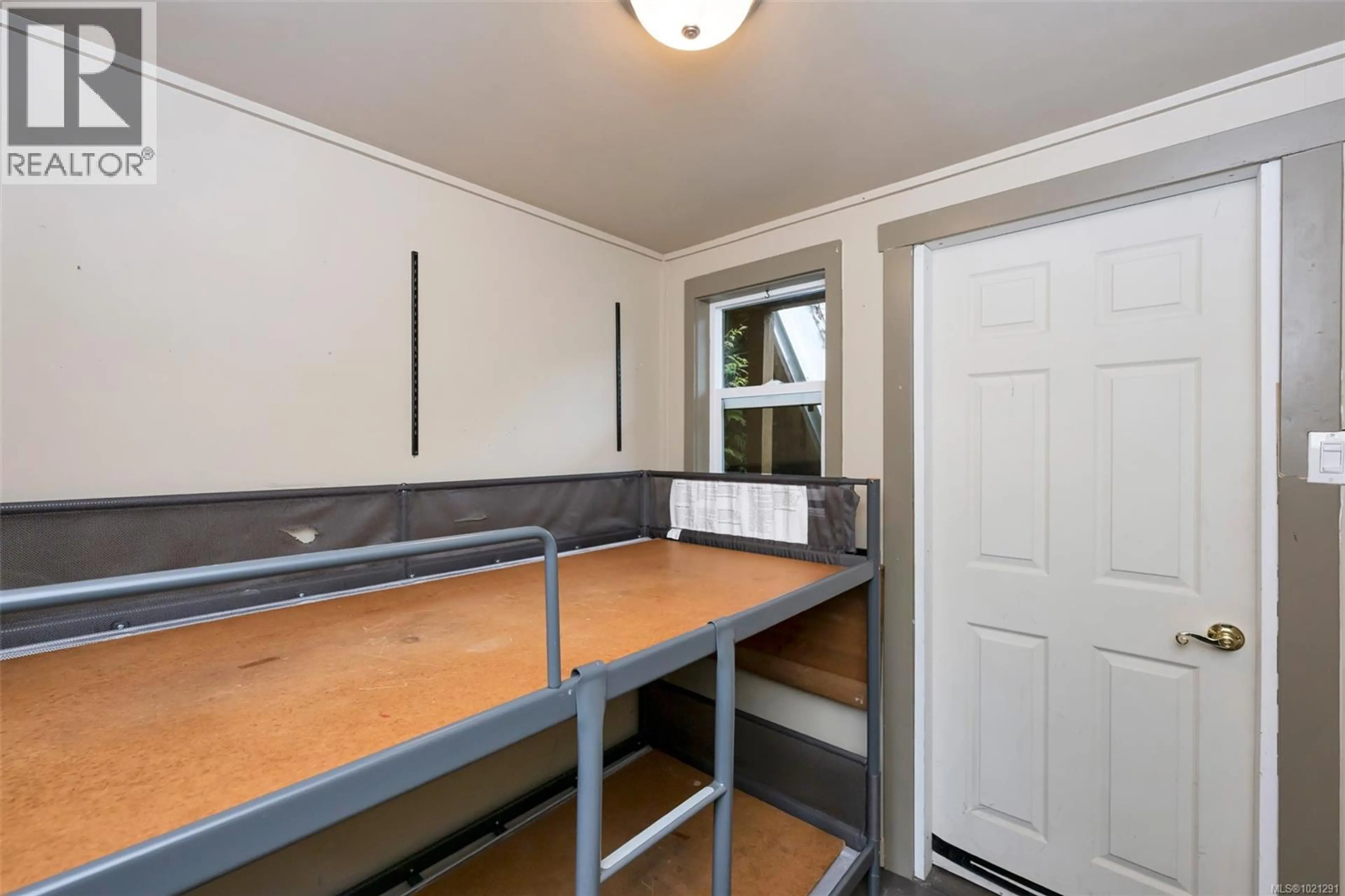 Property at #10 6574 BAIRD RD, Port Renfrew, BC