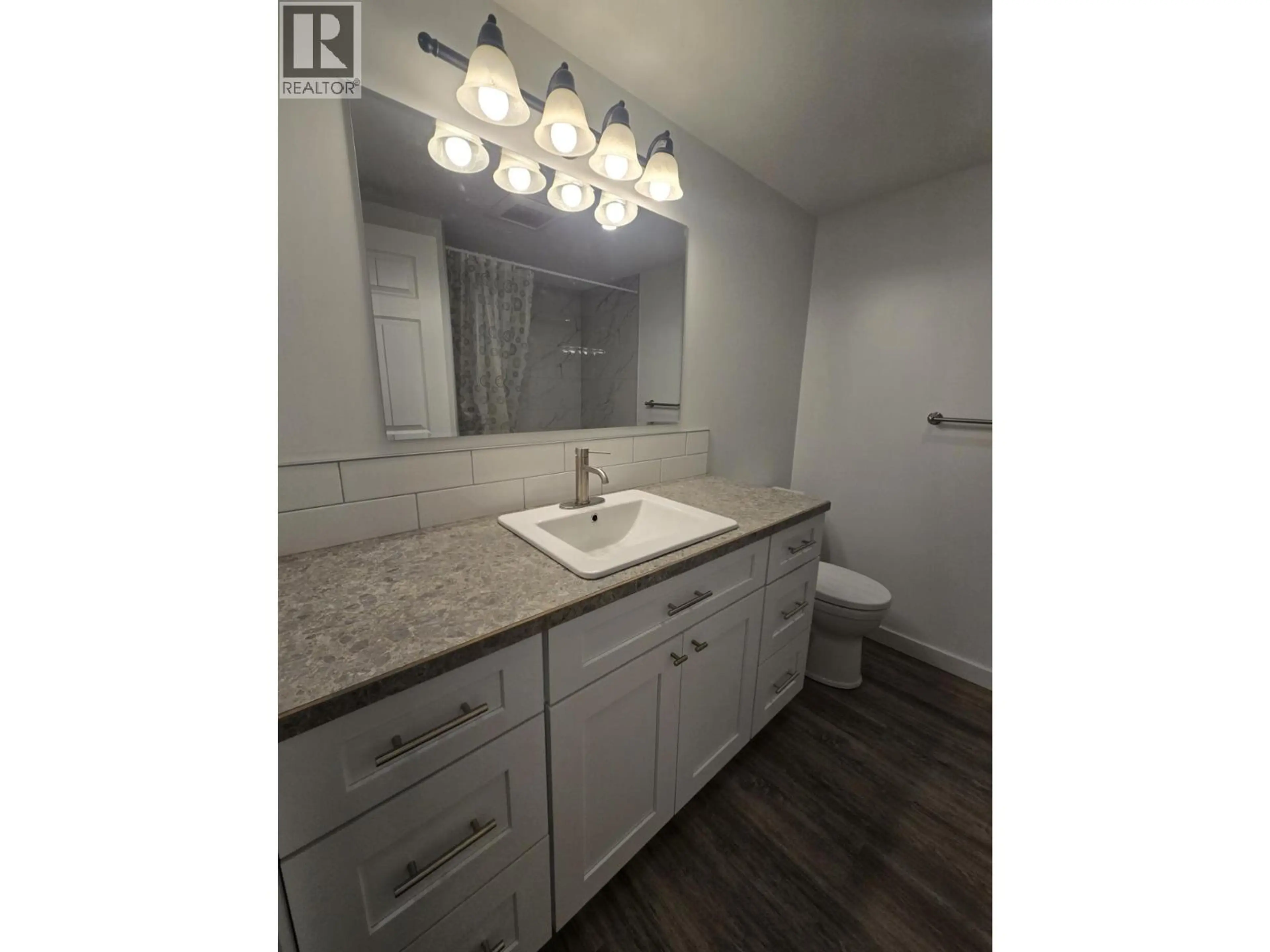 Property at #9 4029 BROADWATER ROAD, Robson, BC