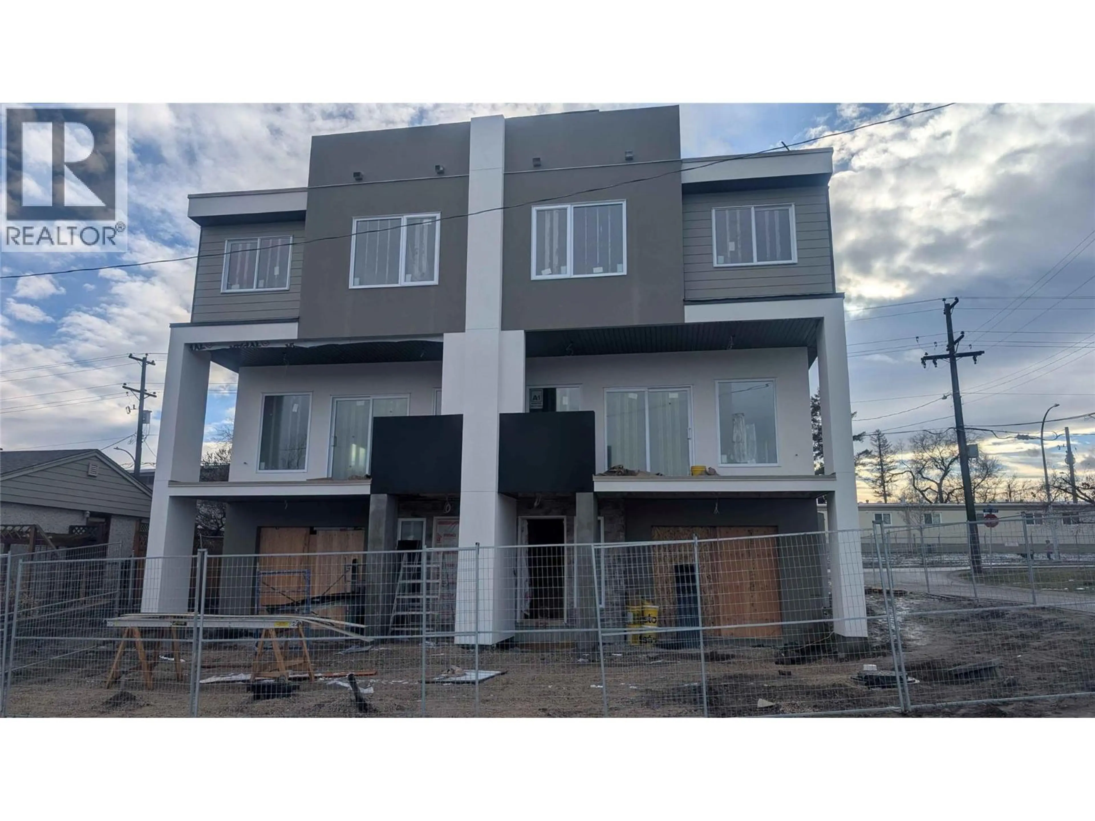 Property at 3108 16TH AVENUE, Vernon, BC