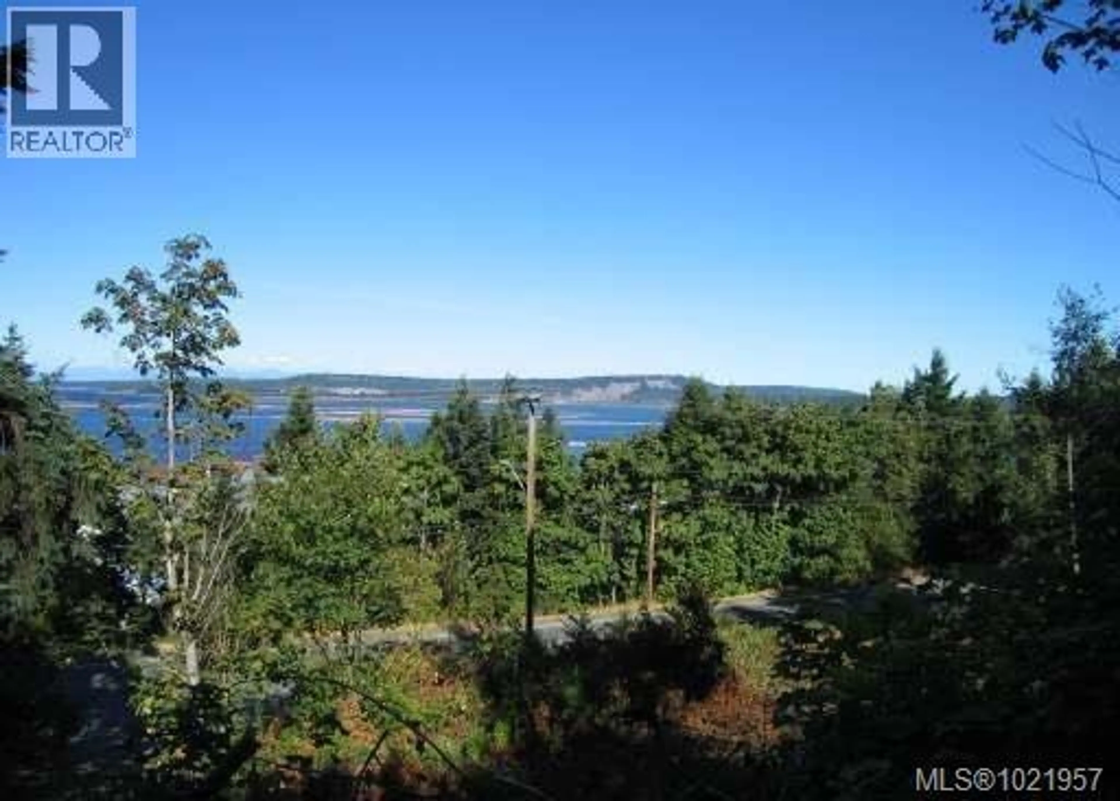 Property at 911 HALIBURTON ST, Nanaimo, BC