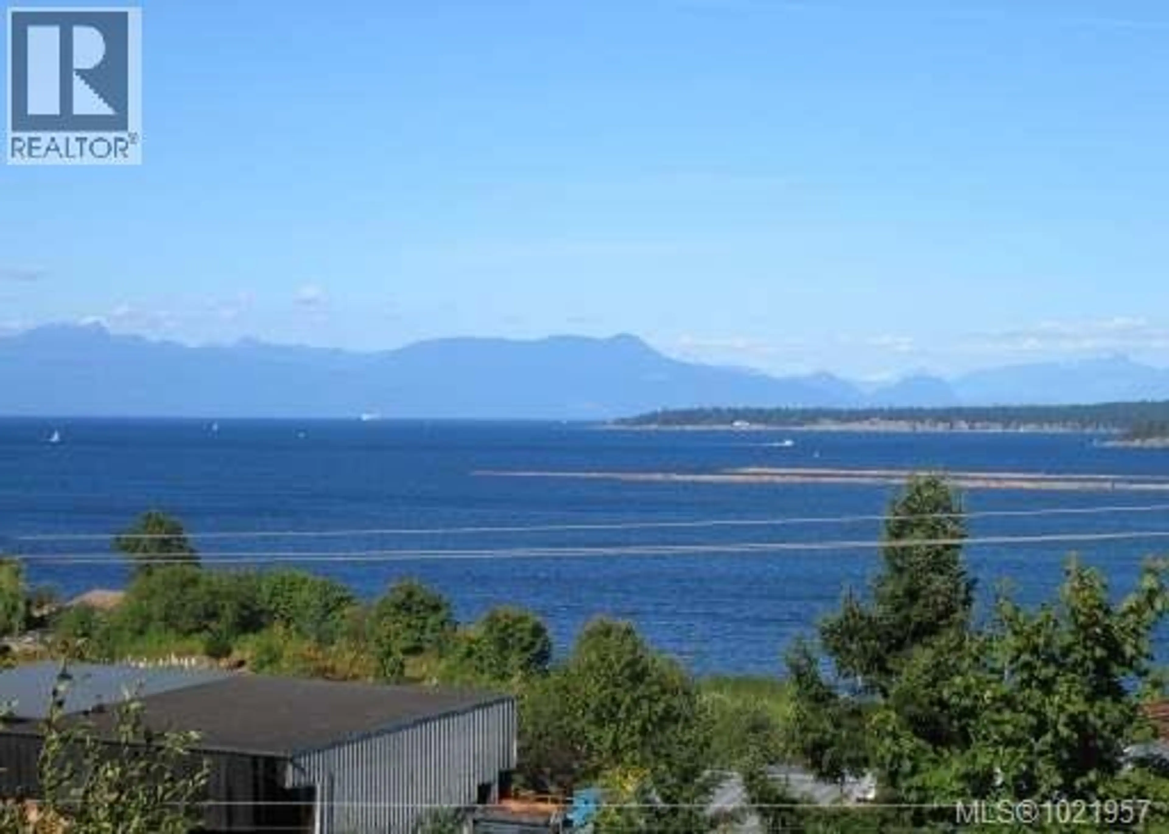 Property at 911 HALIBURTON ST, Nanaimo, BC