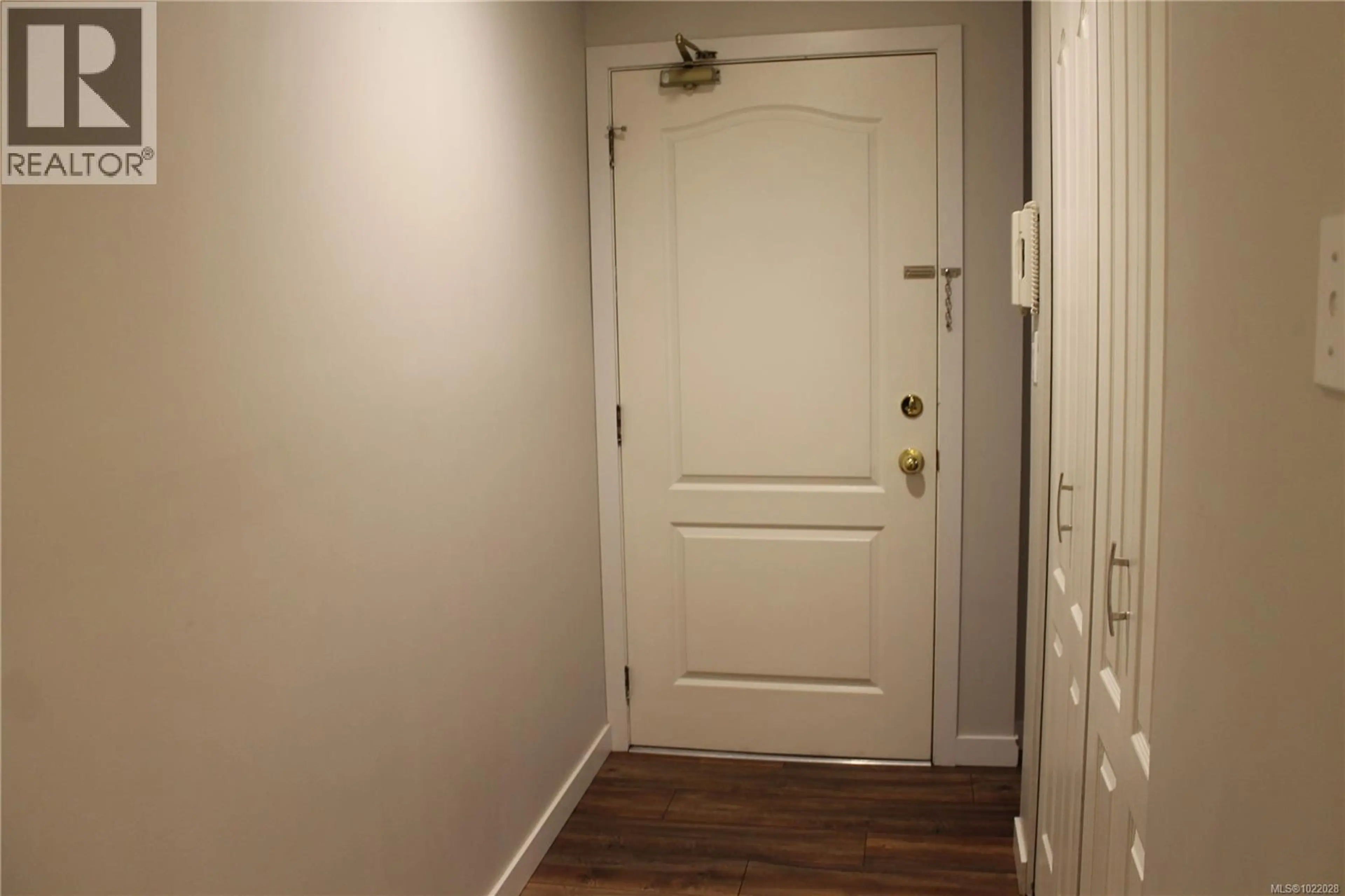 Property at #203 300 BUNDOCK AVE, Duncan, BC