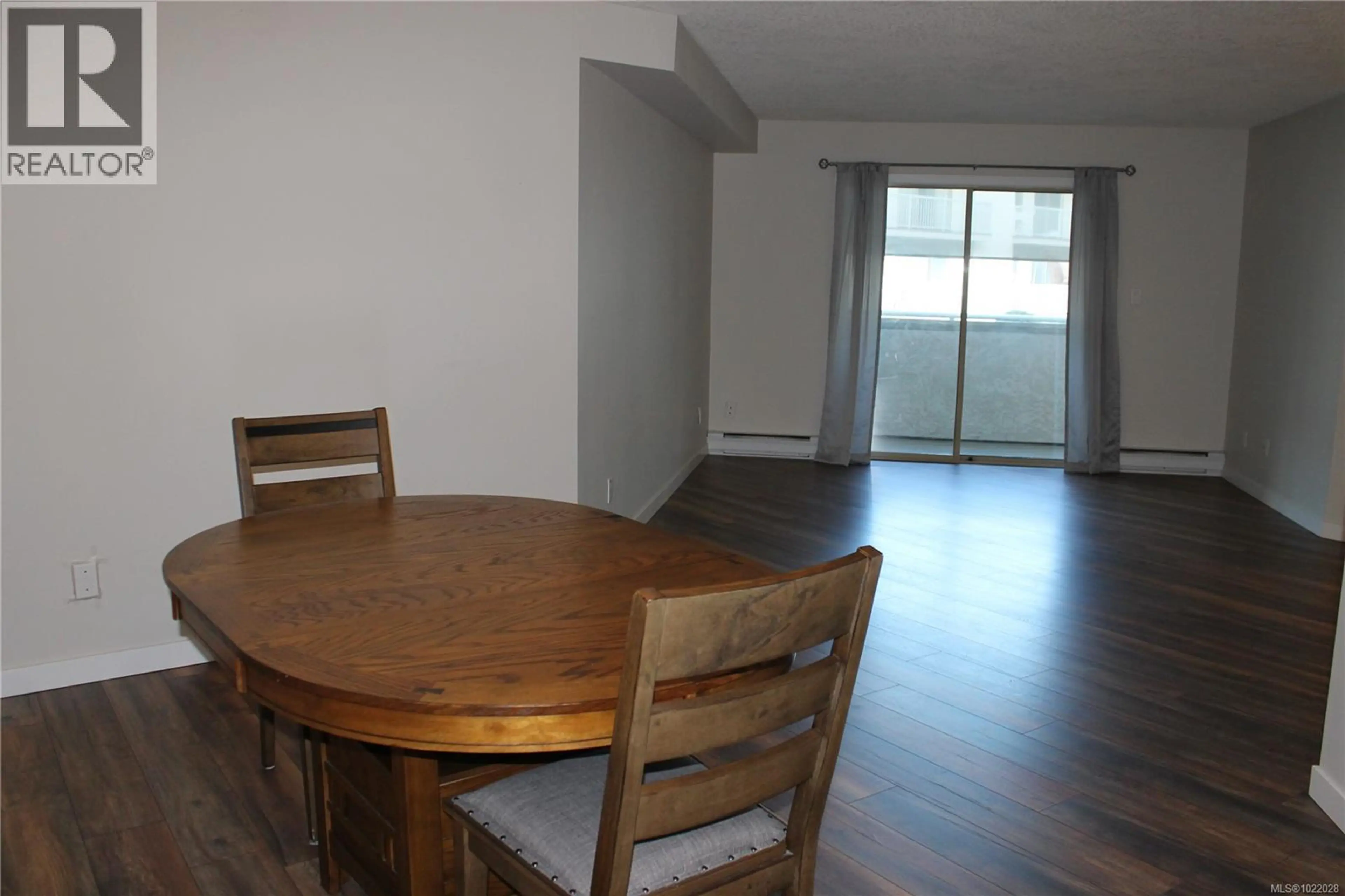 Property at #203 300 BUNDOCK AVE, Duncan, BC