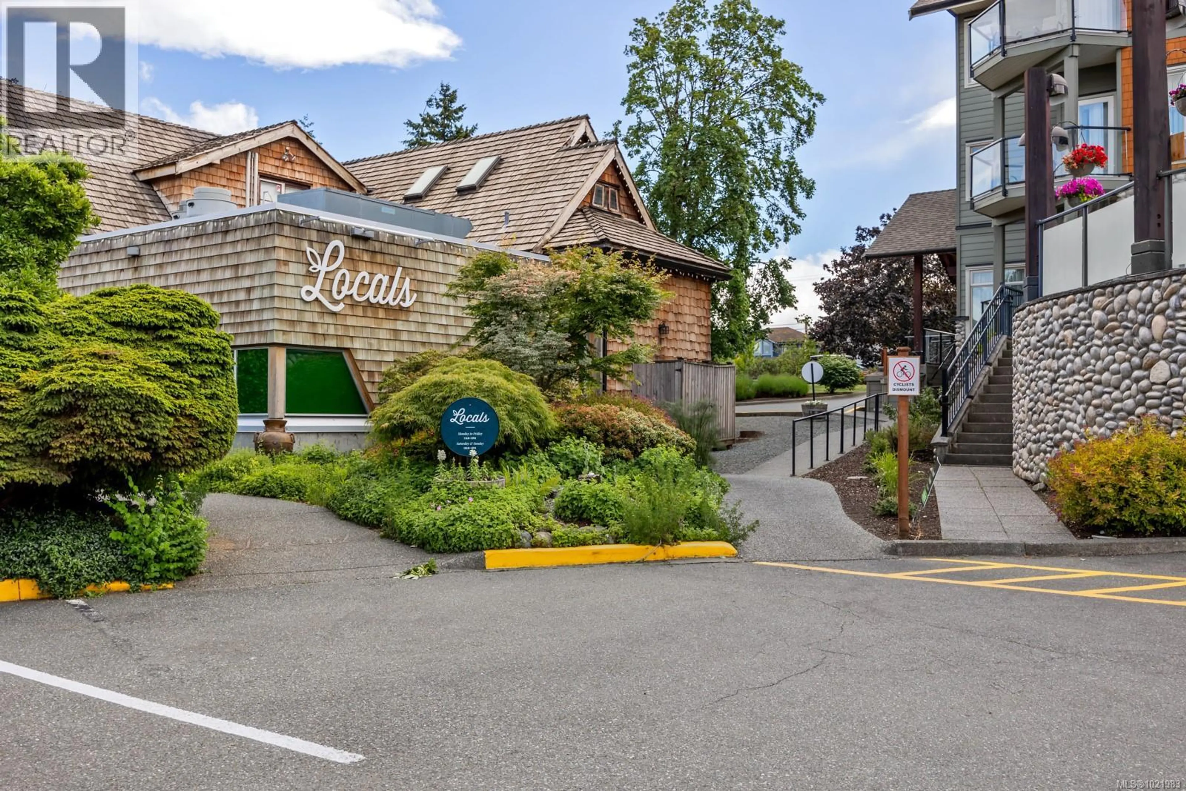 Property at #208A-D 1730 RIVERSIDE LANE, Courtenay, BC