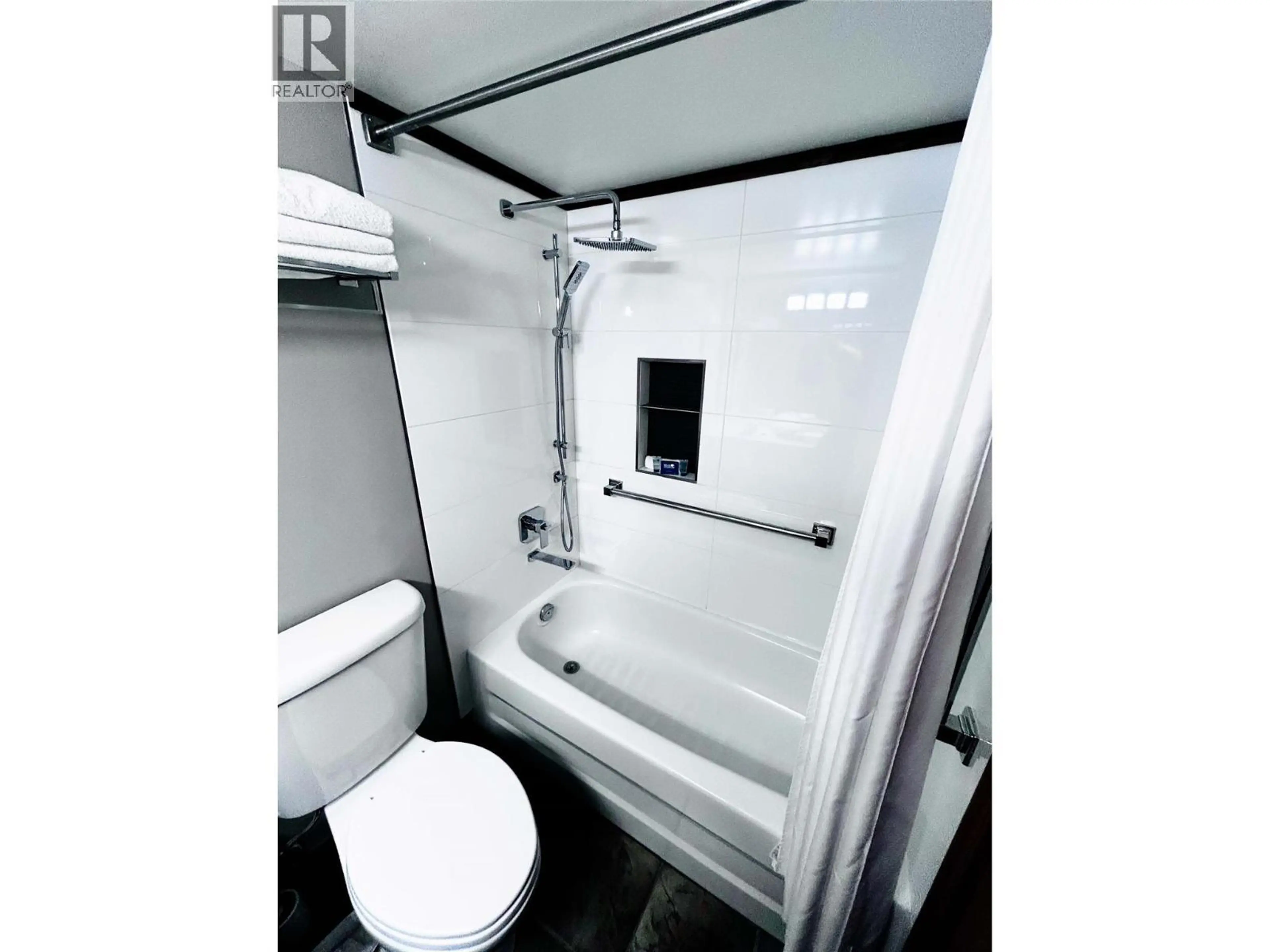 Property at #306 3220 VILLAGE WAY, Sun Peaks, BC