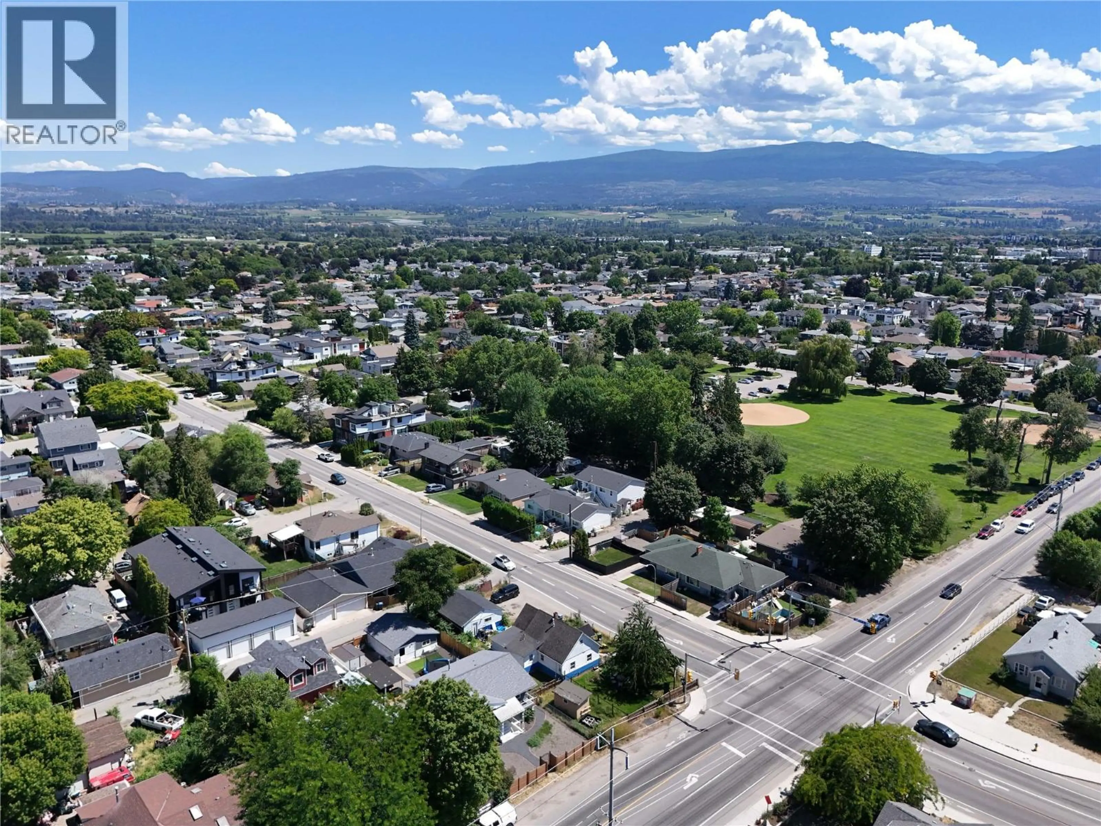 Property at 706 ROSE AVENUE, Kelowna, BC