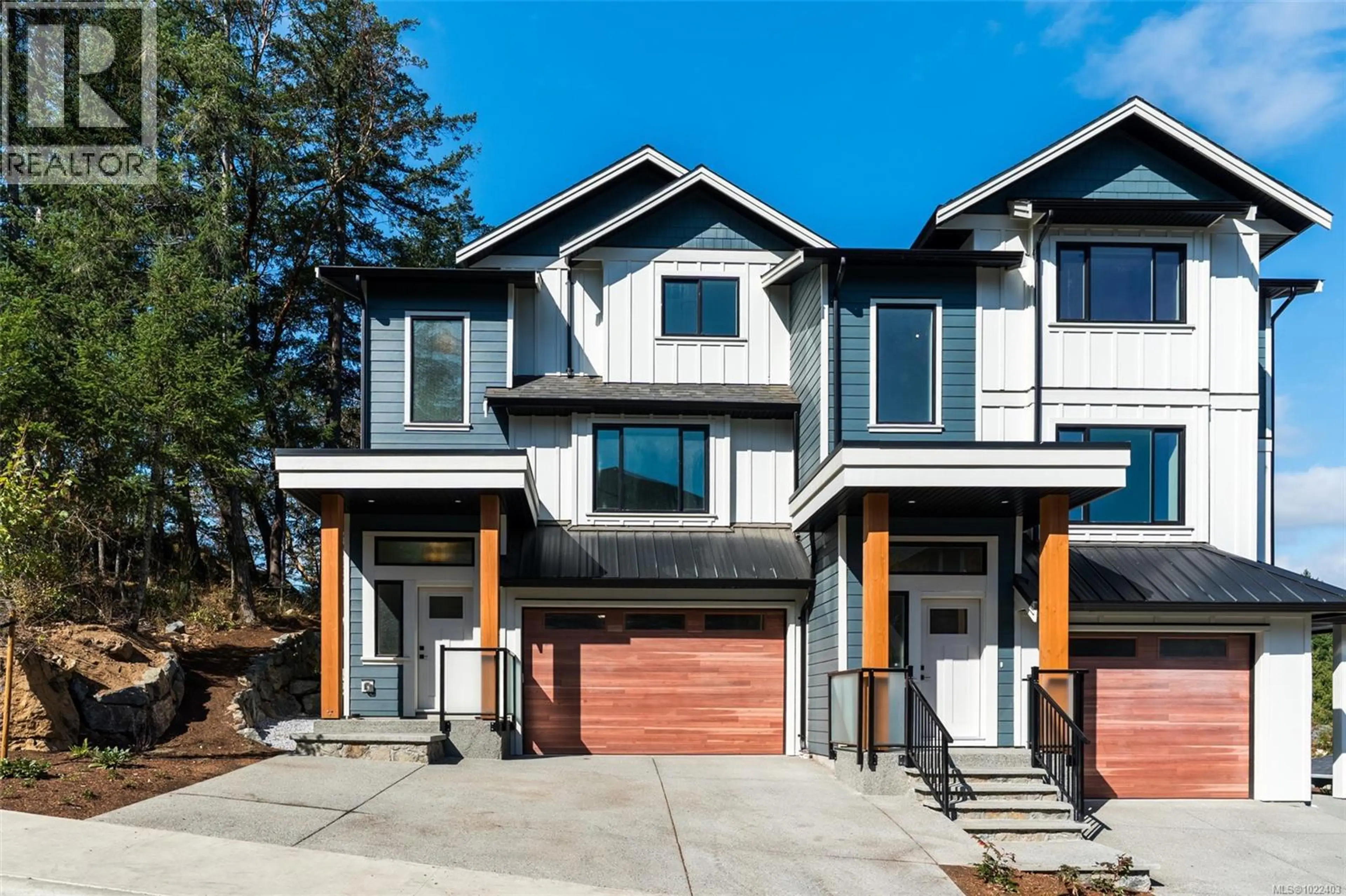 Property at #2 571 BEZANTON WAY, Colwood, BC