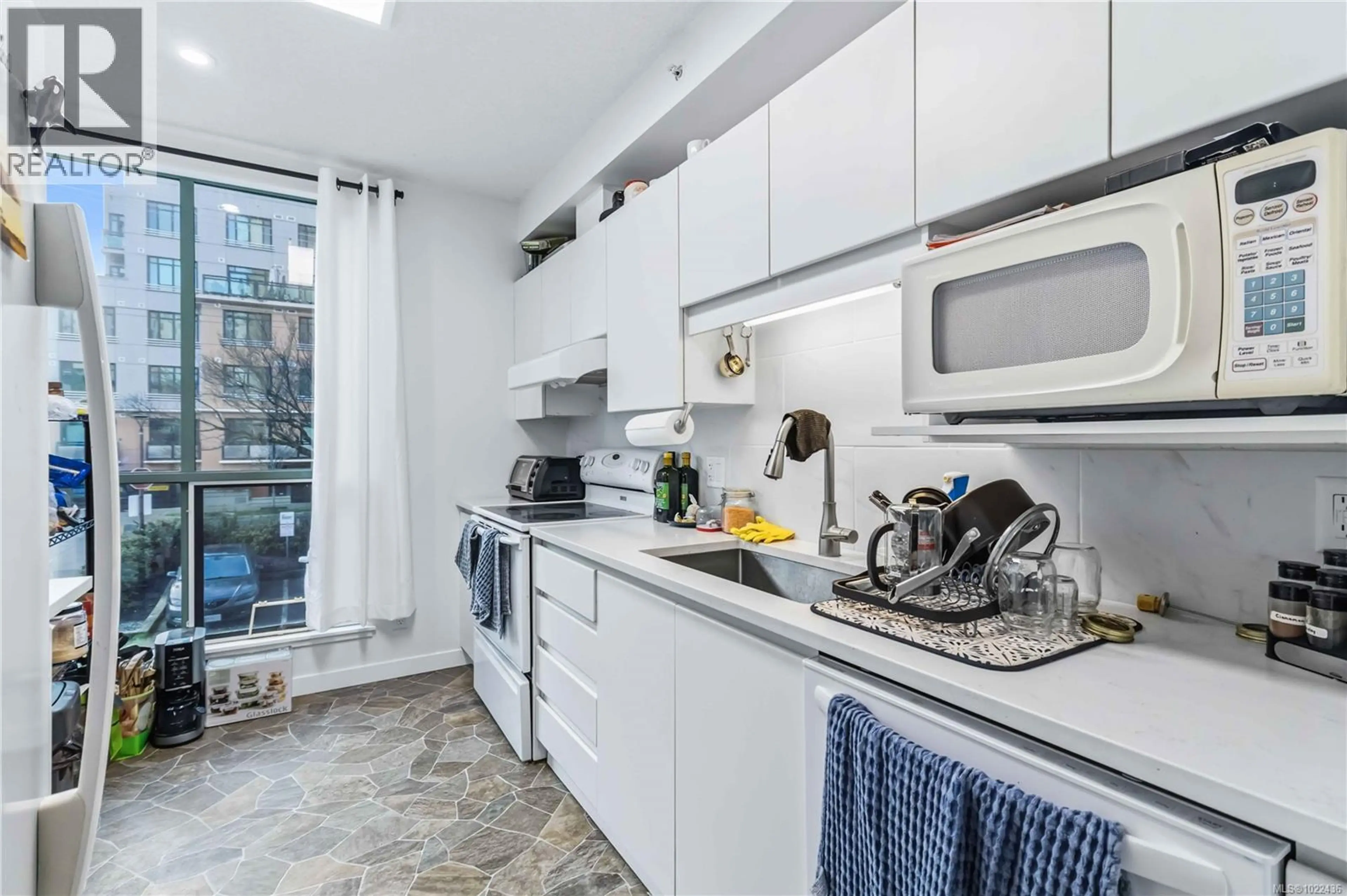 Property at #207 1020 VIEW ST, Victoria, BC