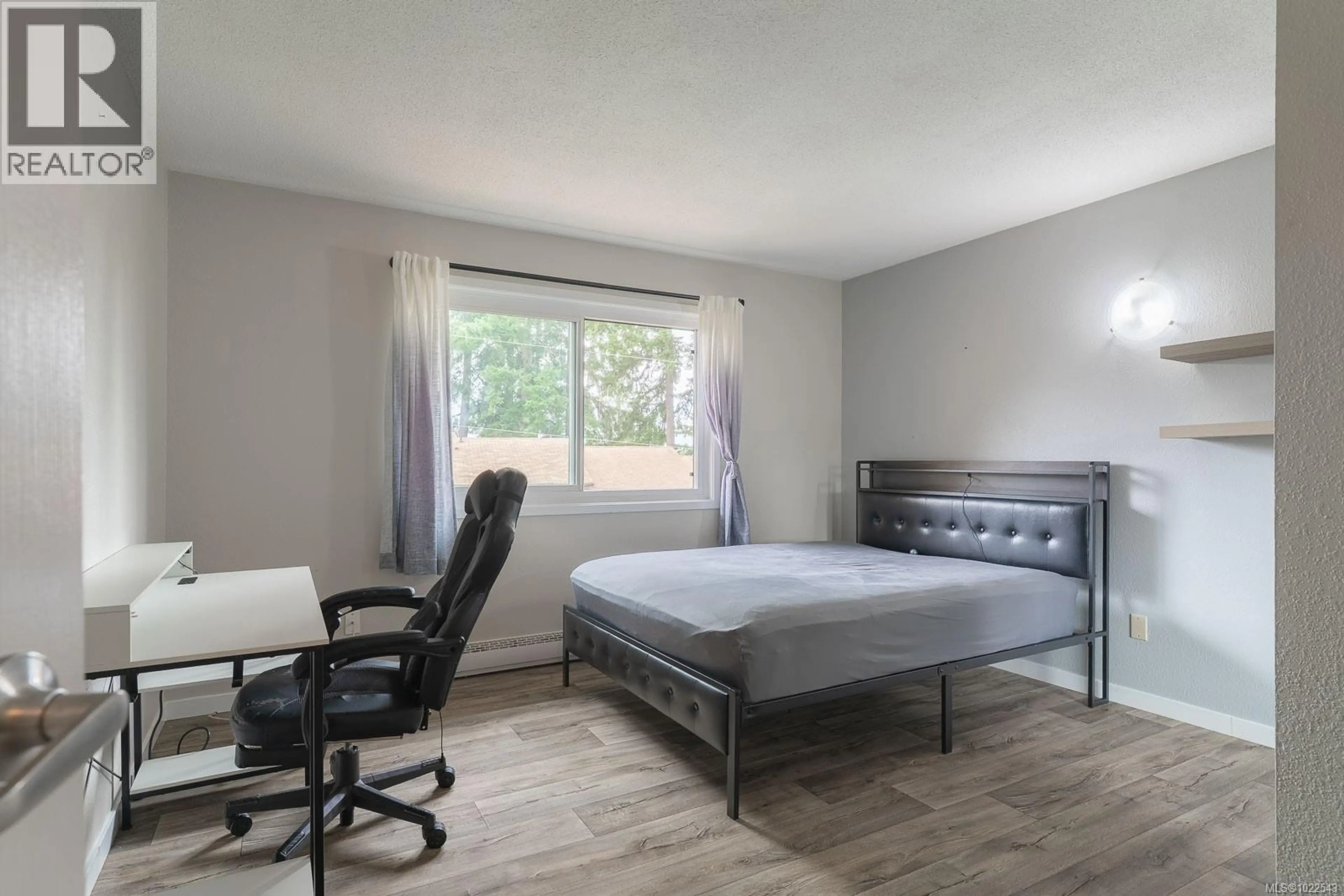 Property at #10 855 HOWARD AVE, Nanaimo, BC