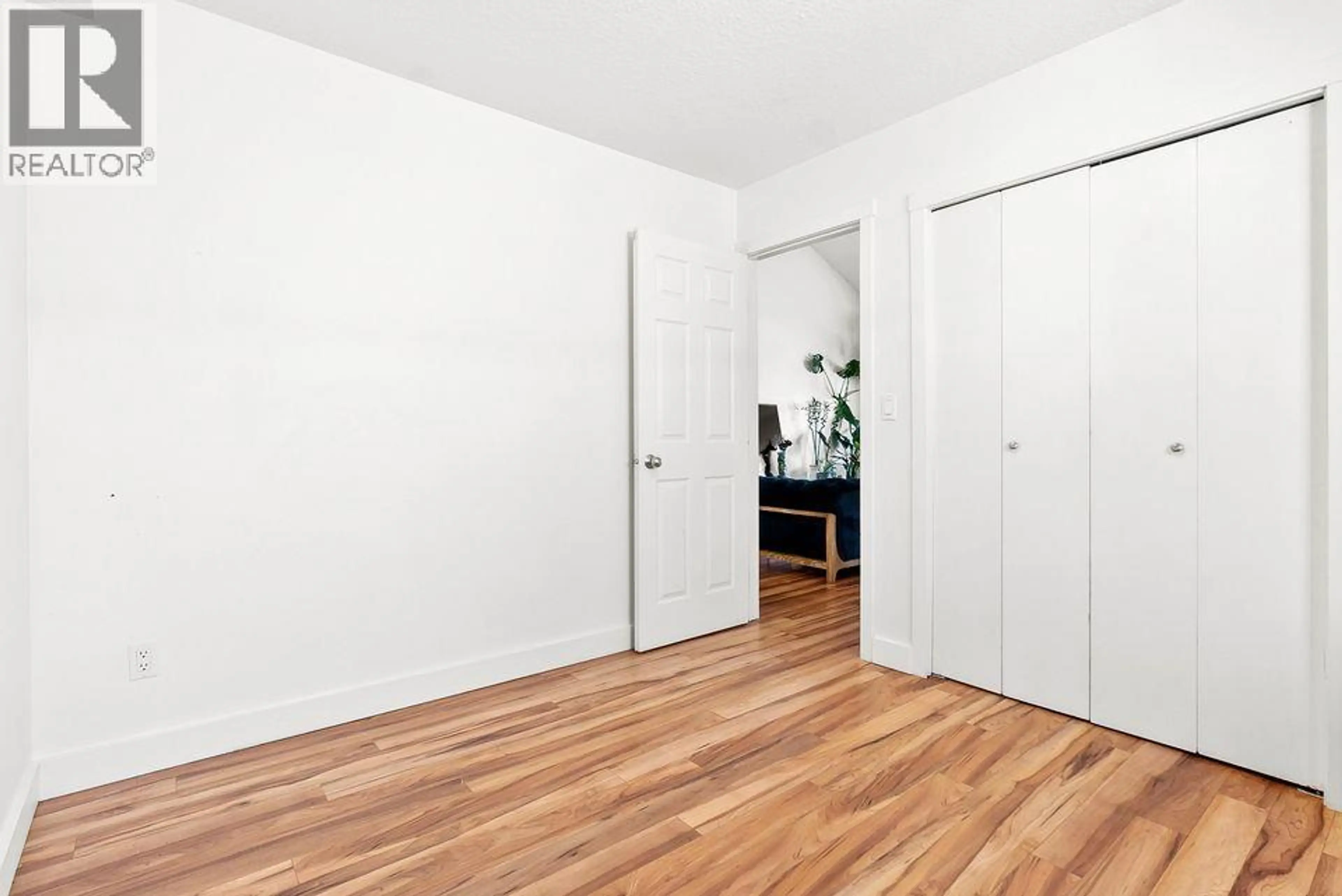 Property at #304 3155 GORDON DRIVE, Kelowna, BC