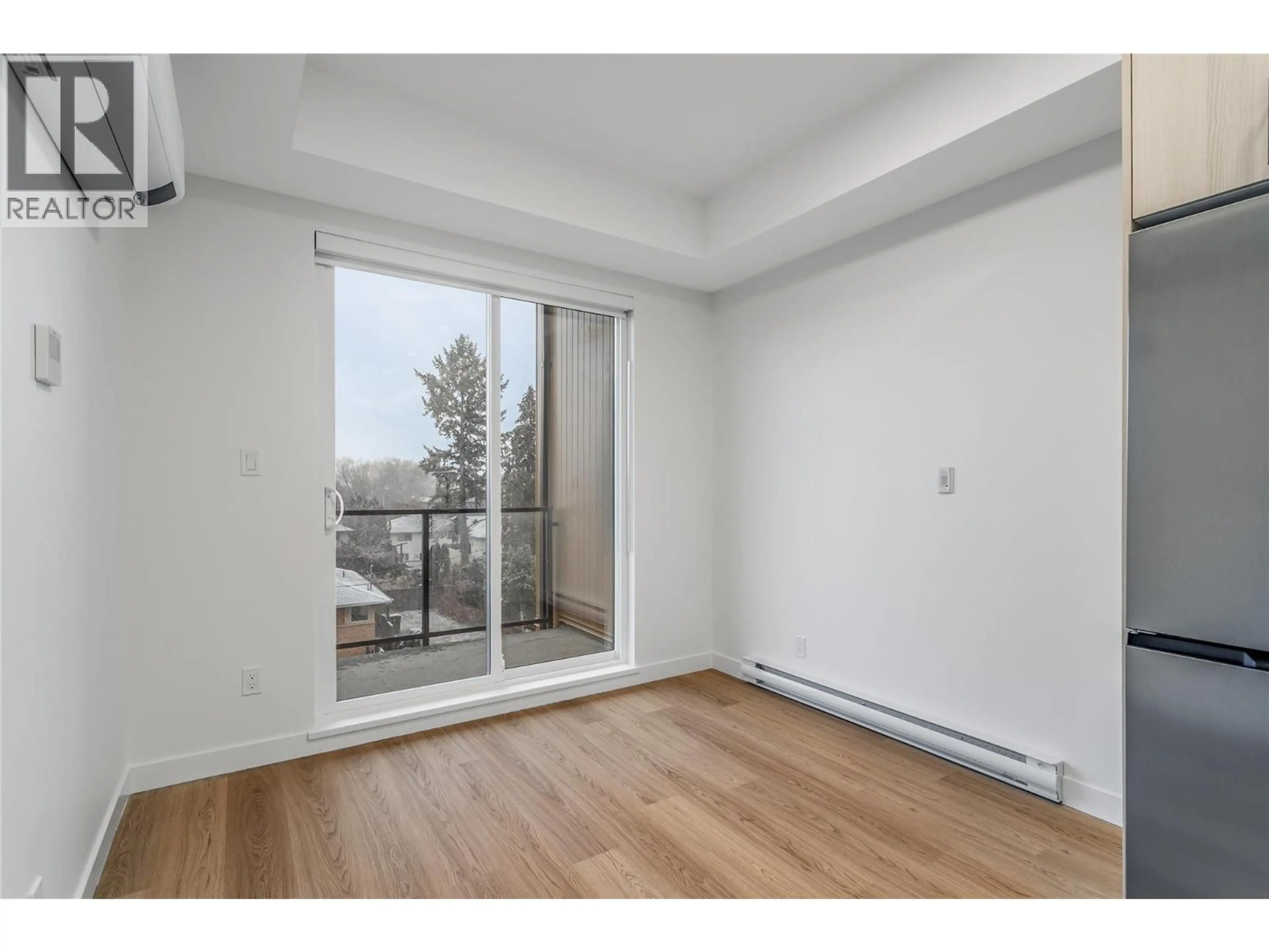 Property at #305 1380 PRIDHAM AVENUE, Kelowna, BC