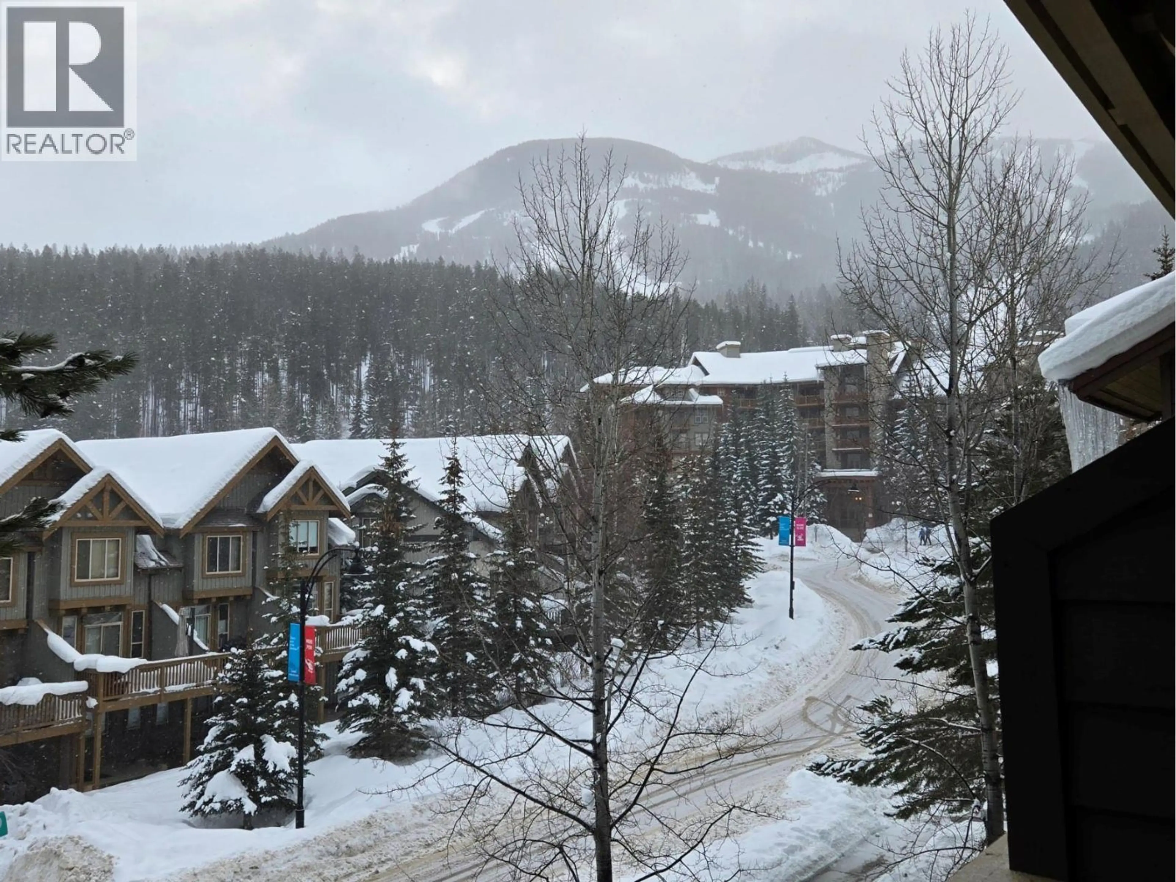 Property at #406 2070 SUMMIT DRIVE, Panorama, BC