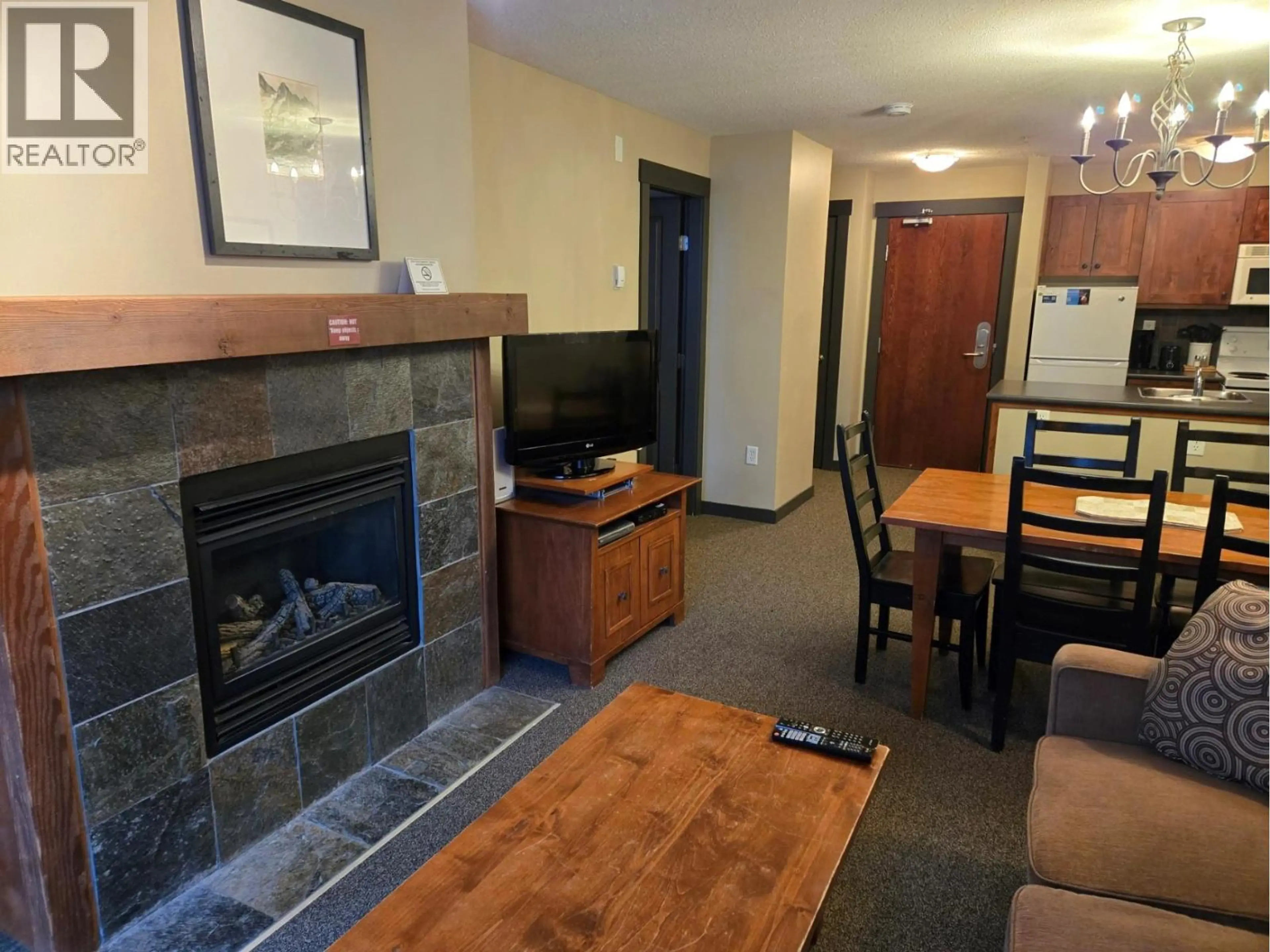 Property at #406 2070 SUMMIT DRIVE, Panorama, BC