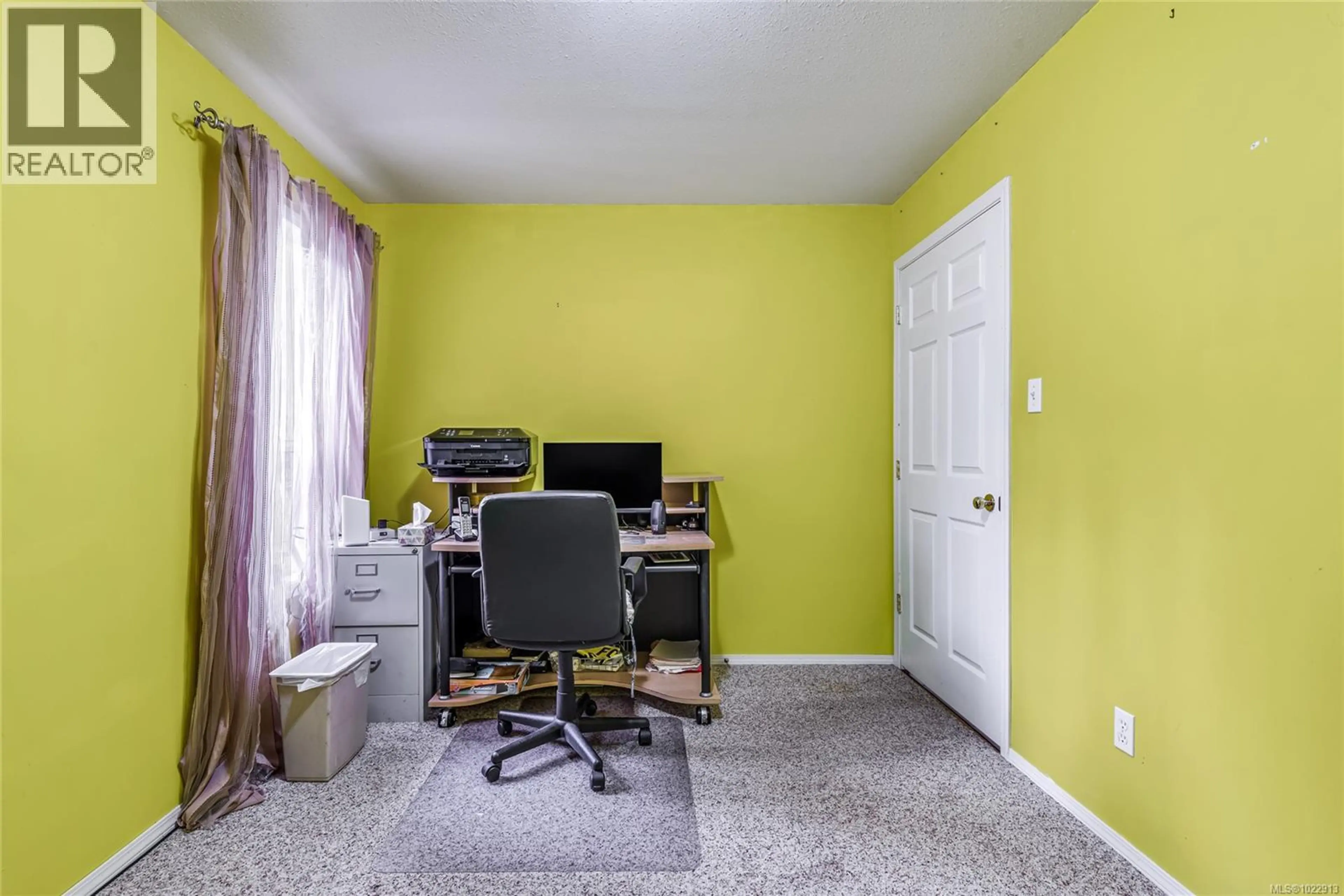 Property at 8955 MCLAREY AVE, Black Creek, BC