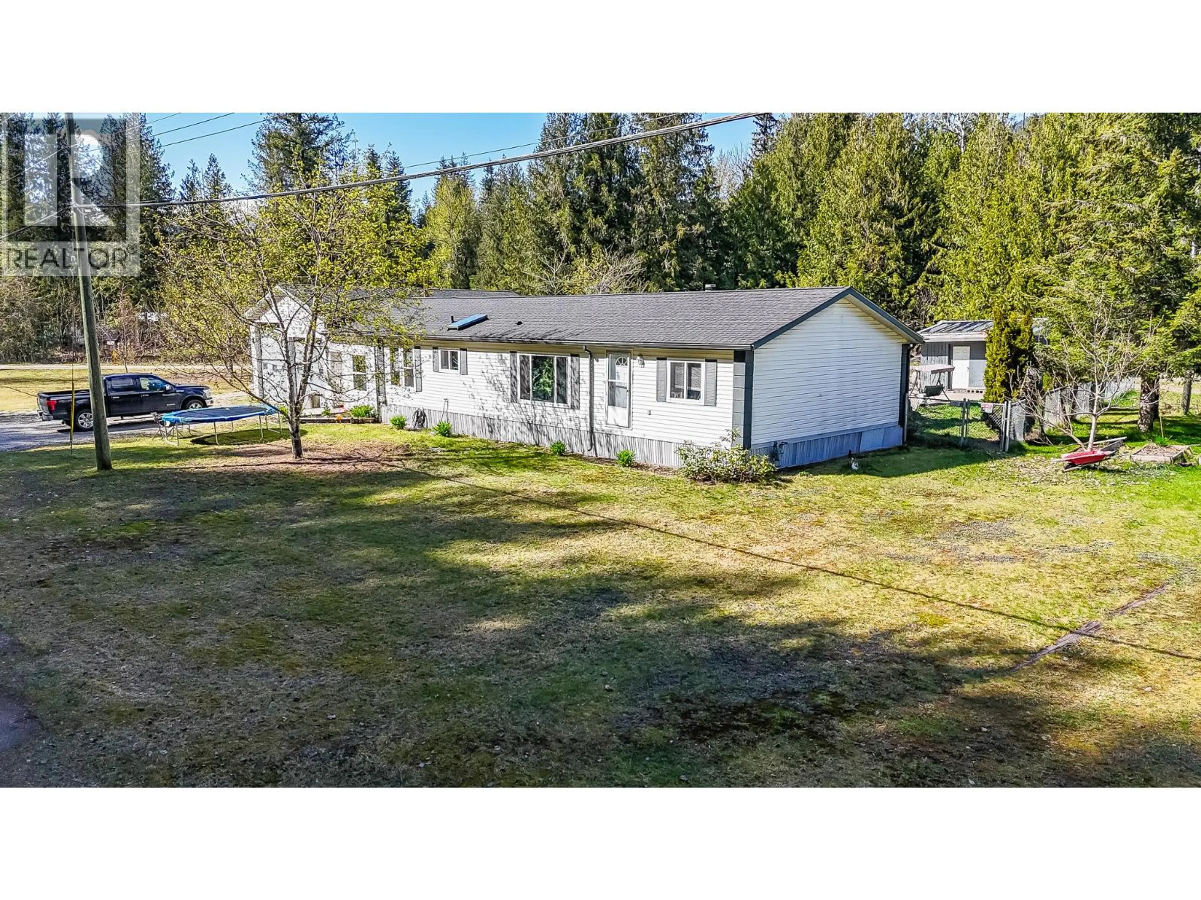 Property at 1740 ILLECILLEWAET ROAD, Revelstoke, BC