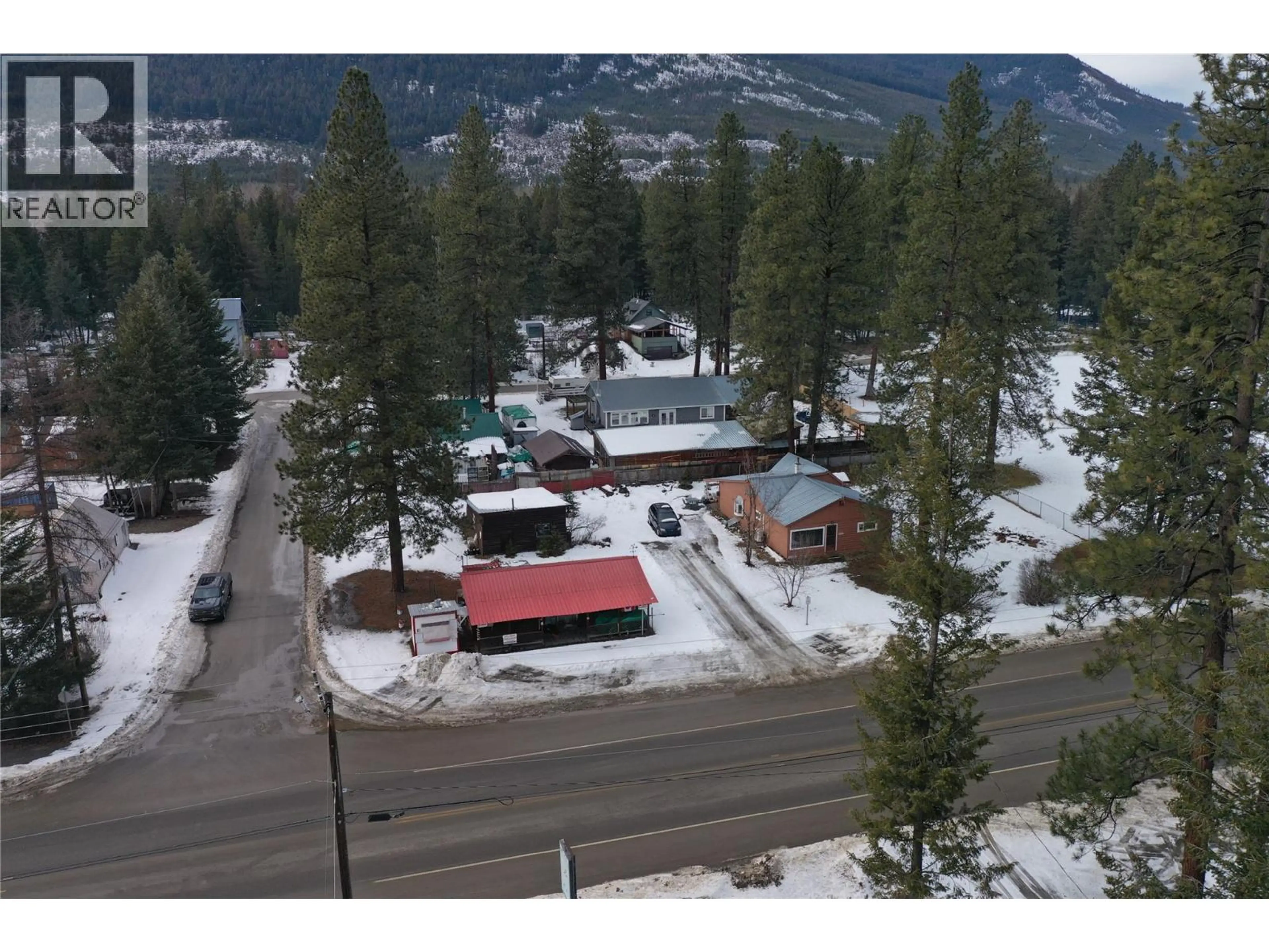 Property at 5861 33 HIGHWAY, Beaverdell, BC