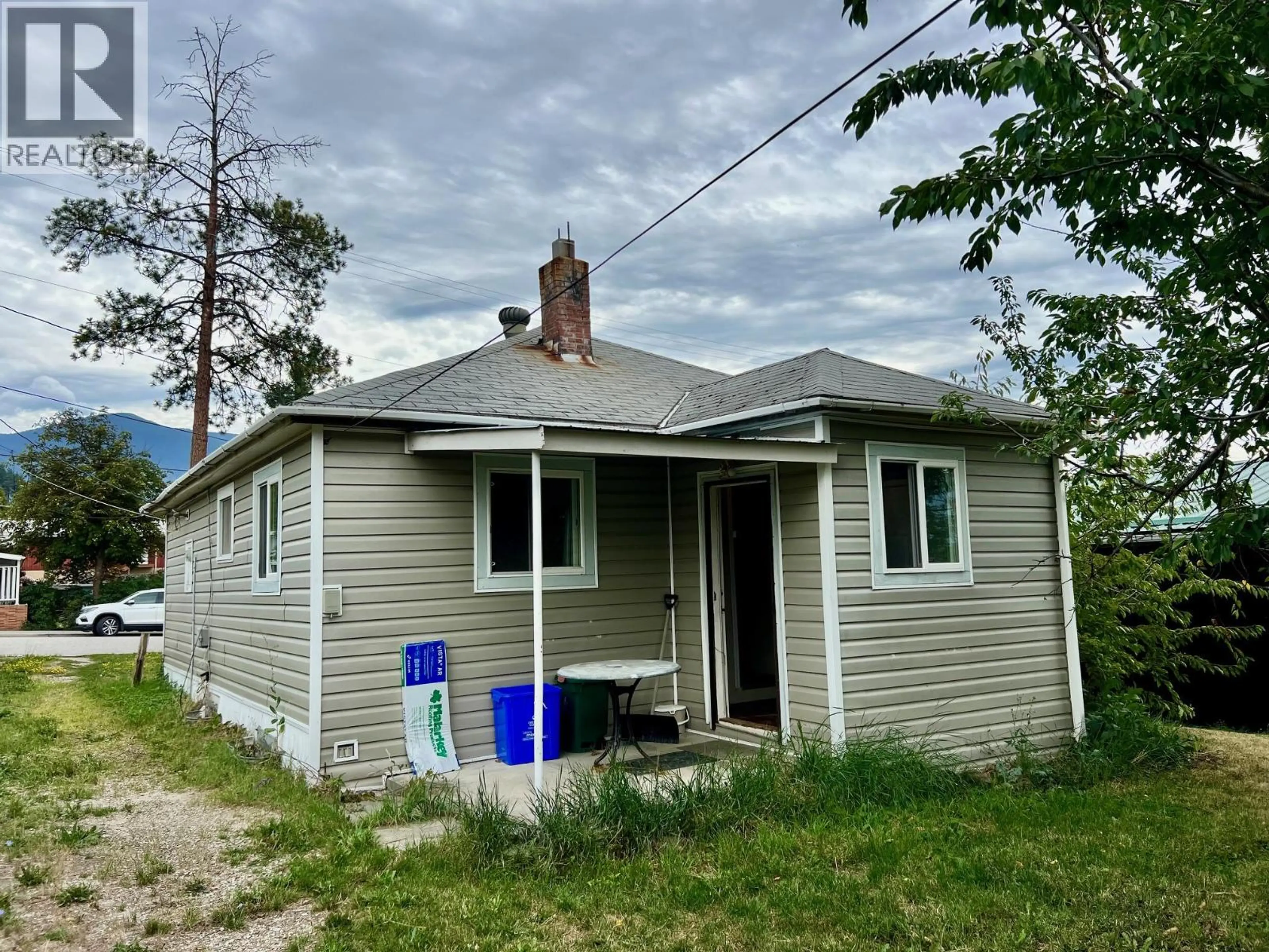 Property at 141 15TH AVENUE N, Creston, BC
