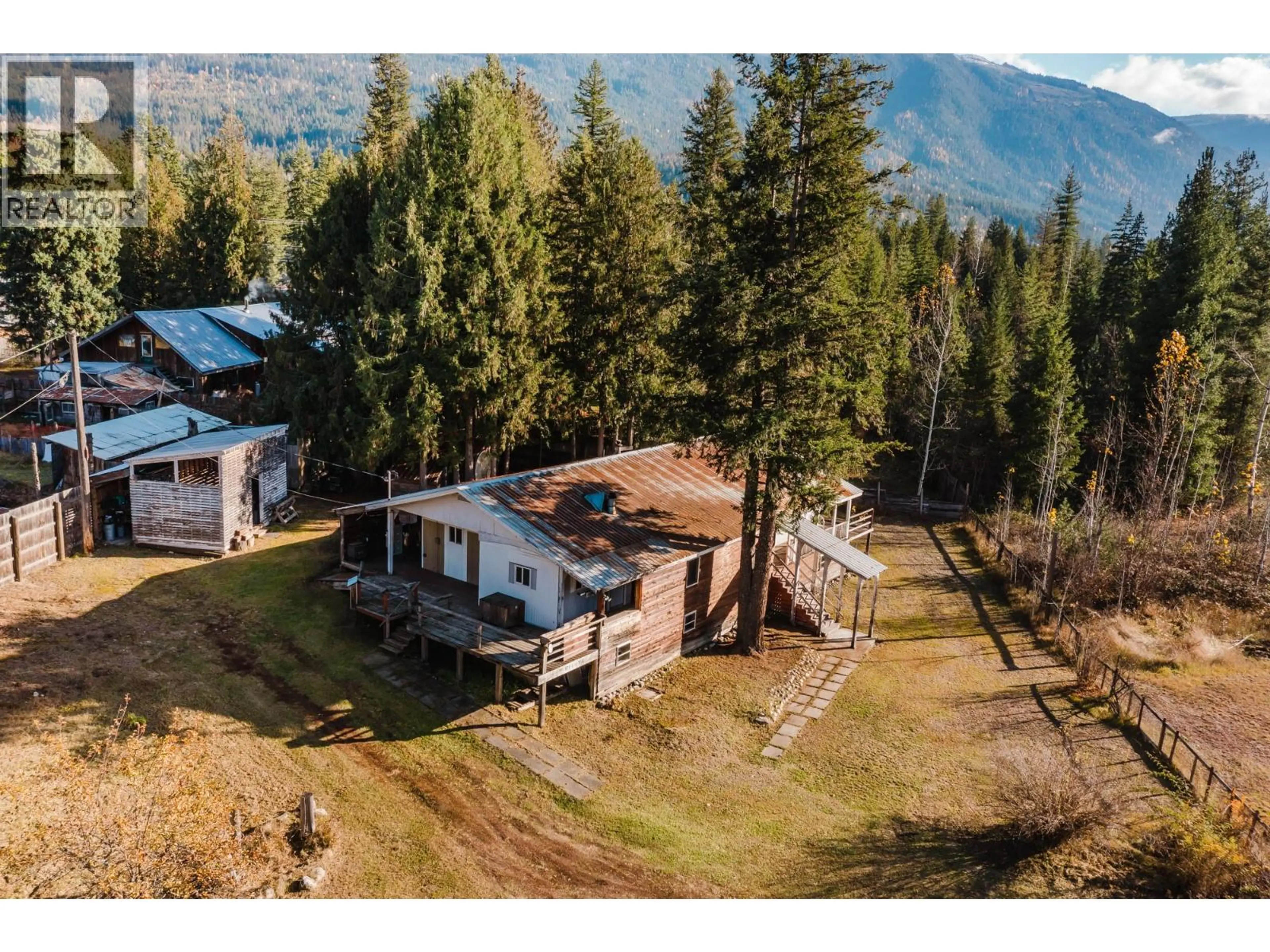 Property at 3974 MALAKWA STATION ROAD, Malakwa, BC