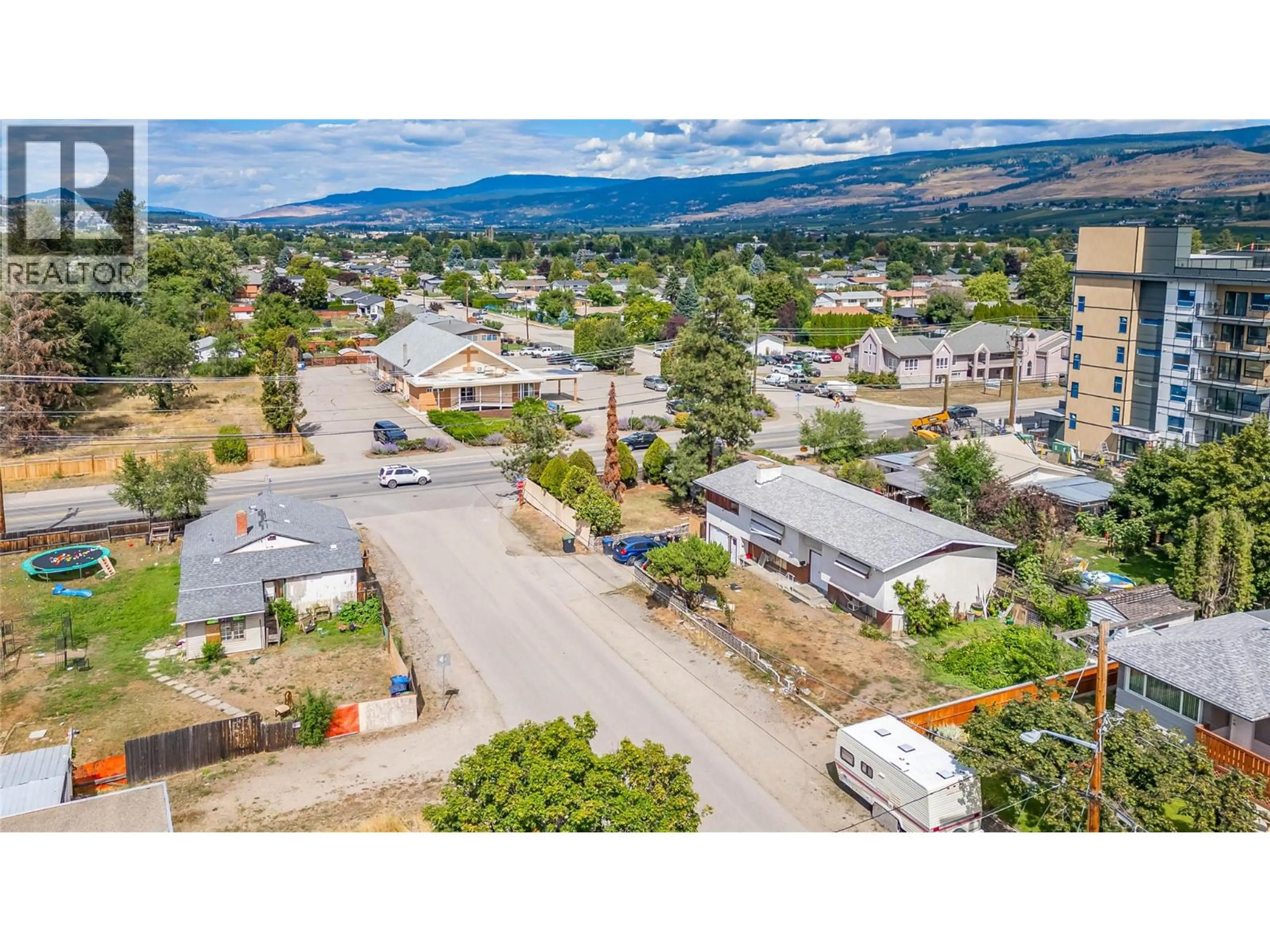 Property at 545 FROELICH ROAD, Kelowna, BC