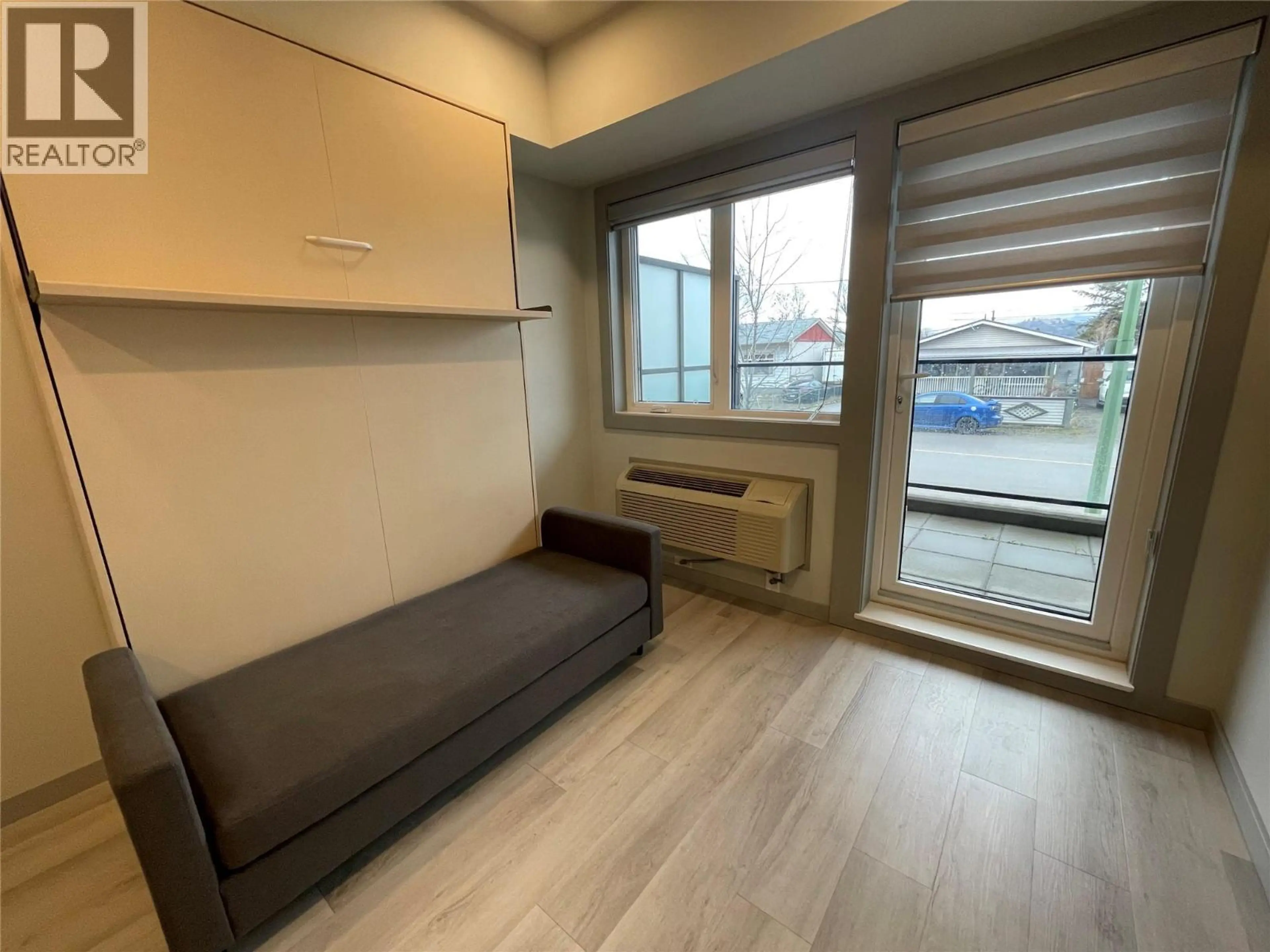 Property at #112 345 DOUGALL ROAD N, Kelowna, BC