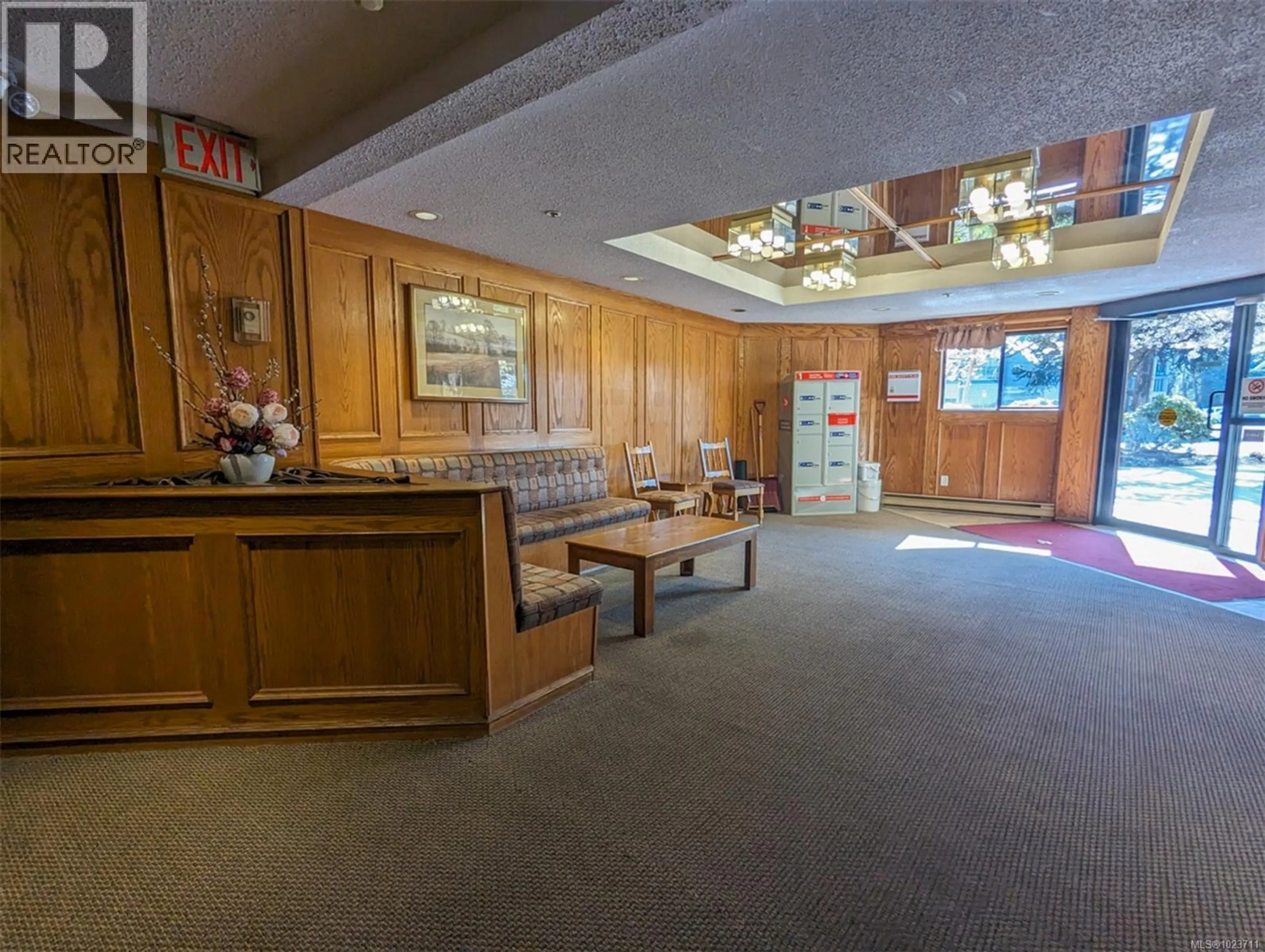 Property at #309 1560 HILLSIDE AVE, Victoria, BC