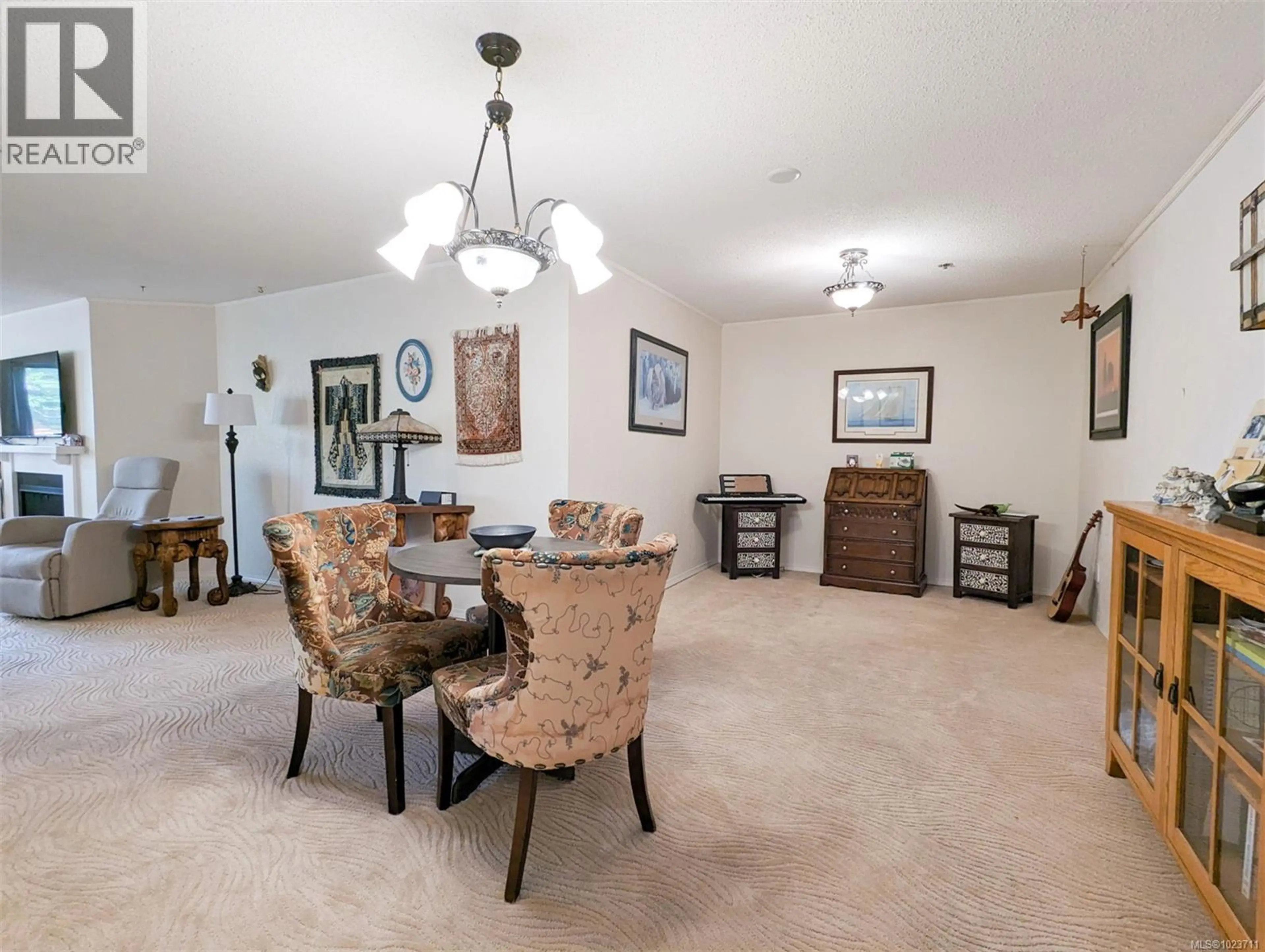 Property at #309 1560 HILLSIDE AVE, Victoria, BC