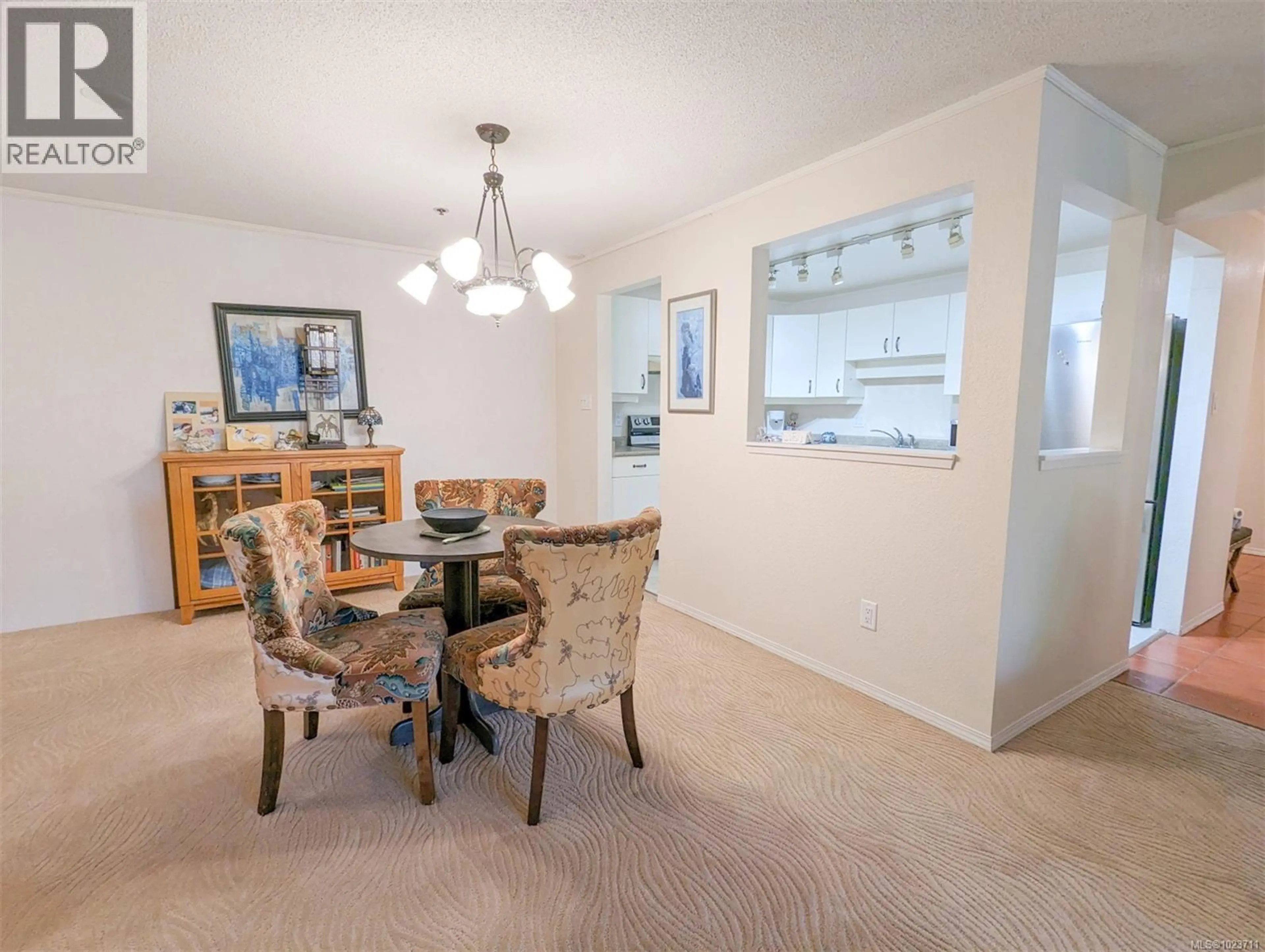 Property at #309 1560 HILLSIDE AVE, Victoria, BC