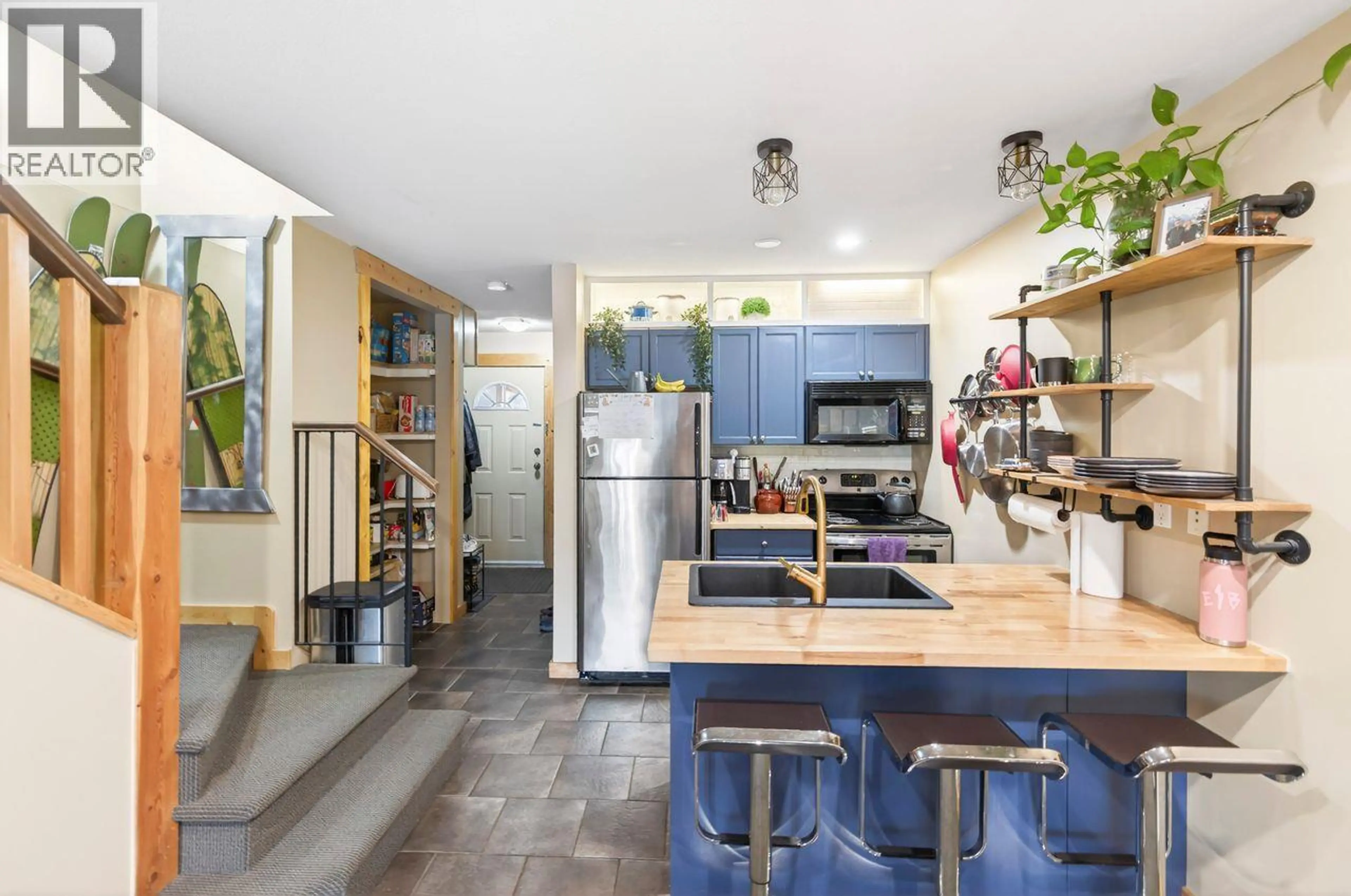 Property at #202 33 RIVERMOUNT PLACE, Fernie, BC