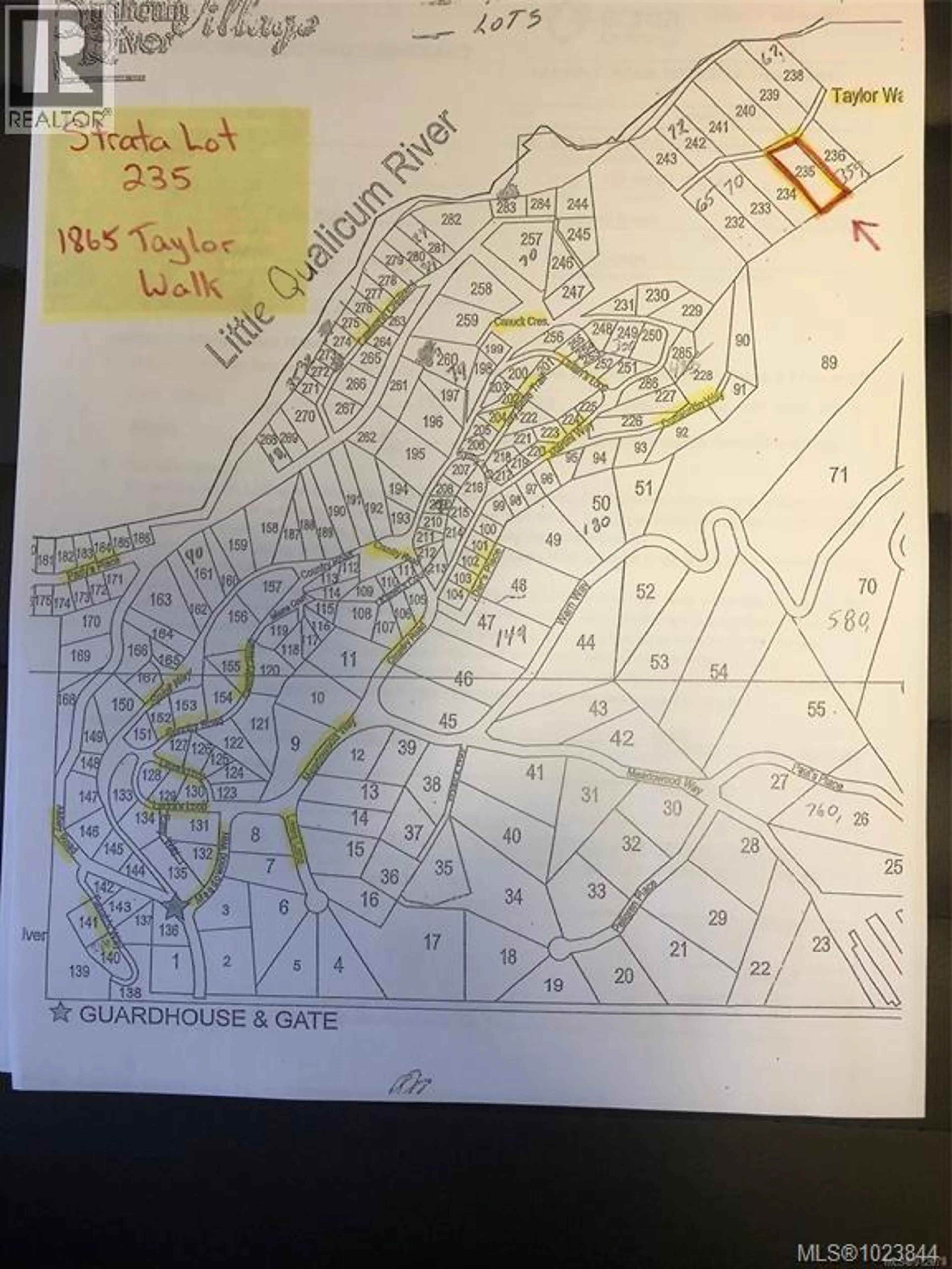 Property at 1865 TAYLOR WALK, Qualicum Beach, BC