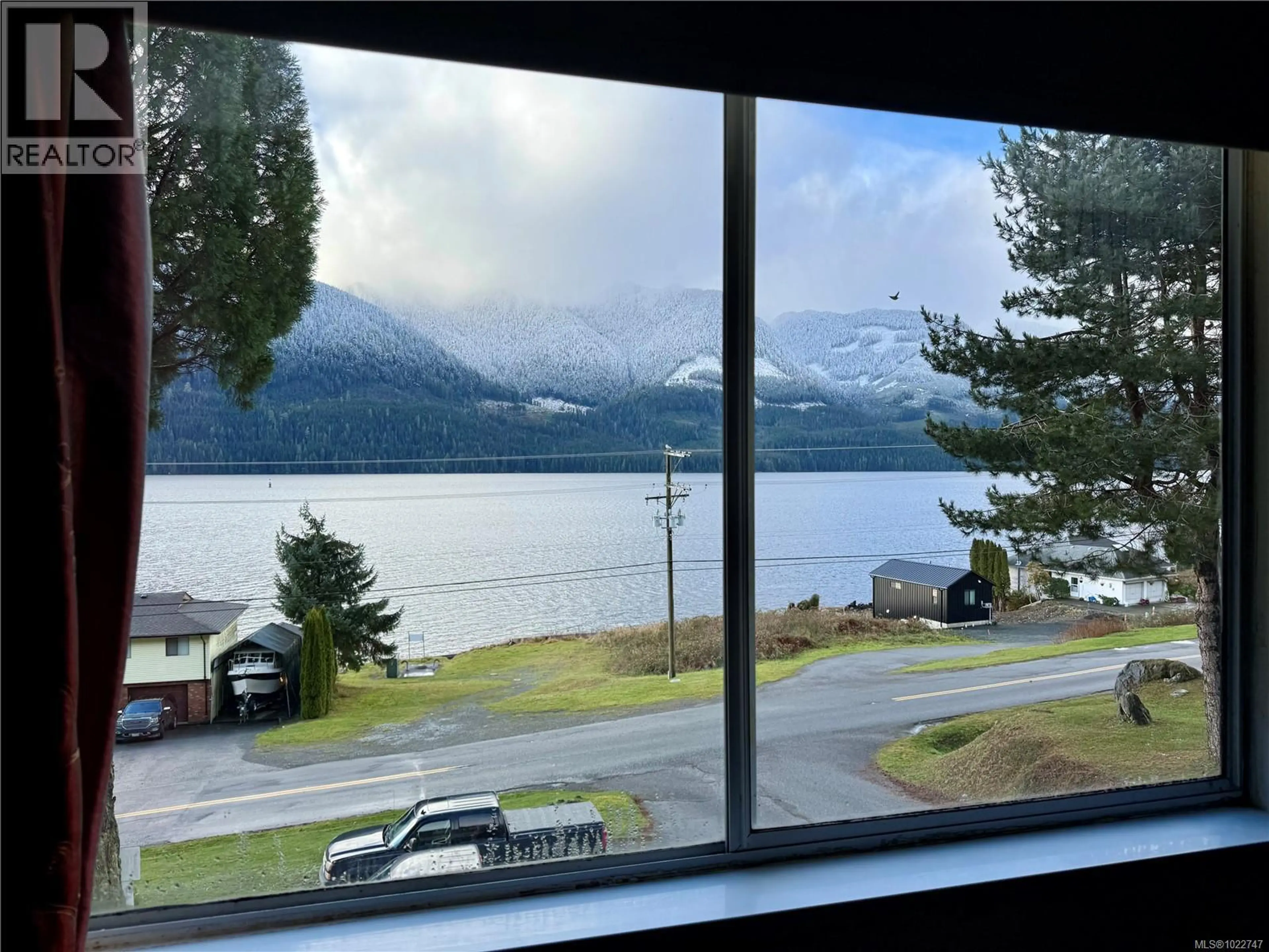 Property at #302 801 MARINE DR, Port Alice, BC