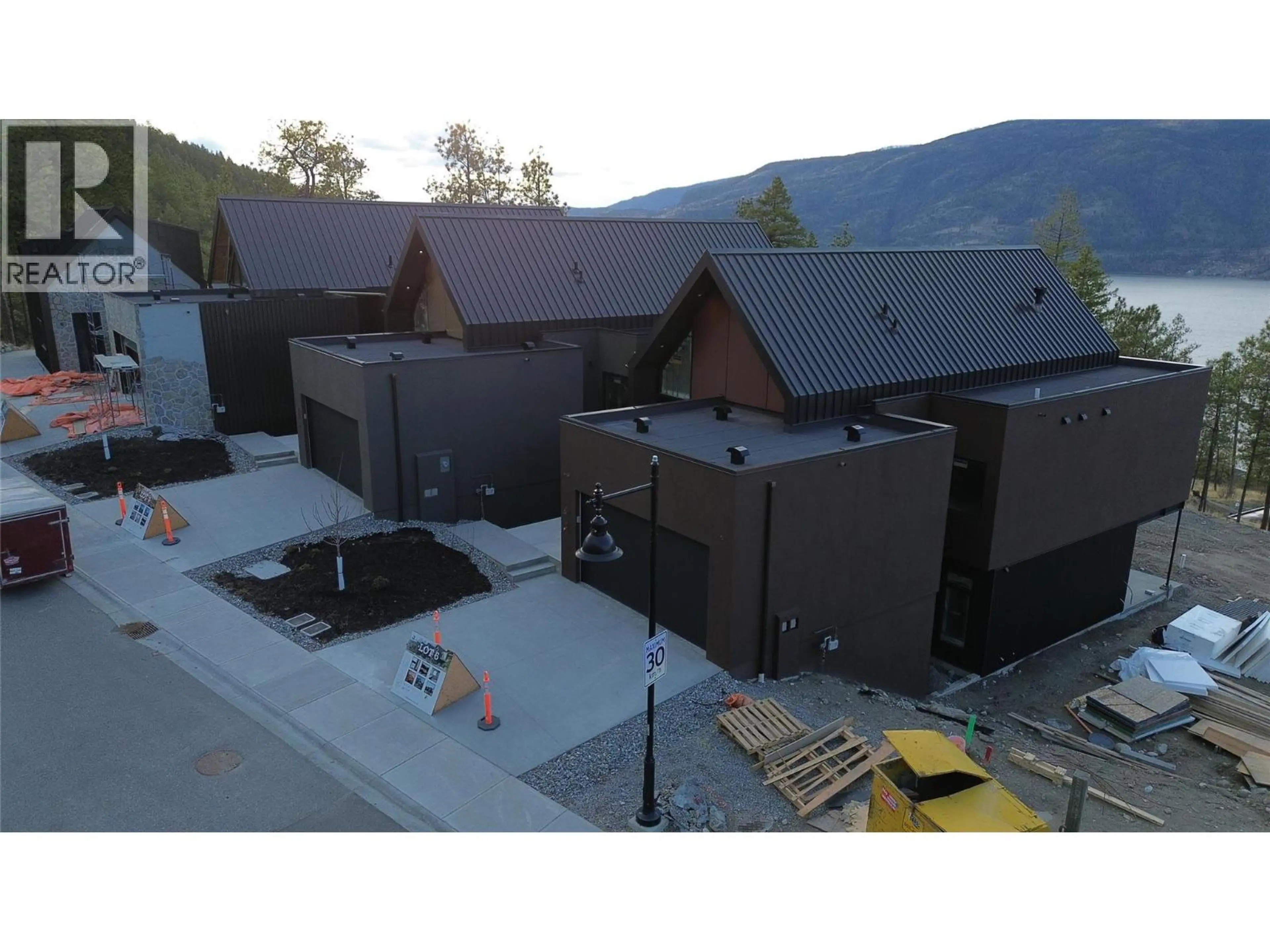 Property at 3711 MCKINLEY BEACH DRIVE, Kelowna, BC