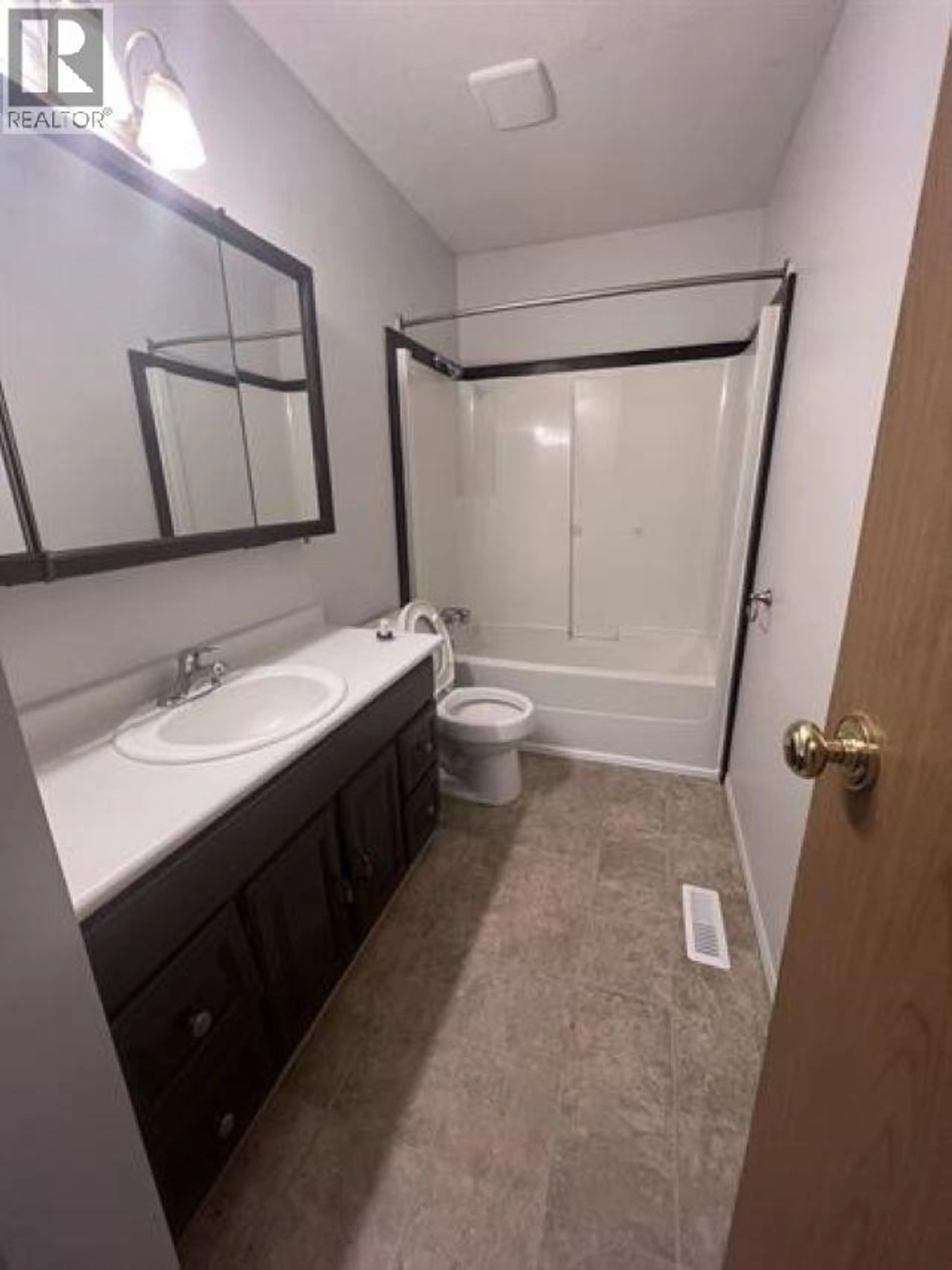 Property at 3955 COTTONWOOD ROAD, Fort Nelson, BC