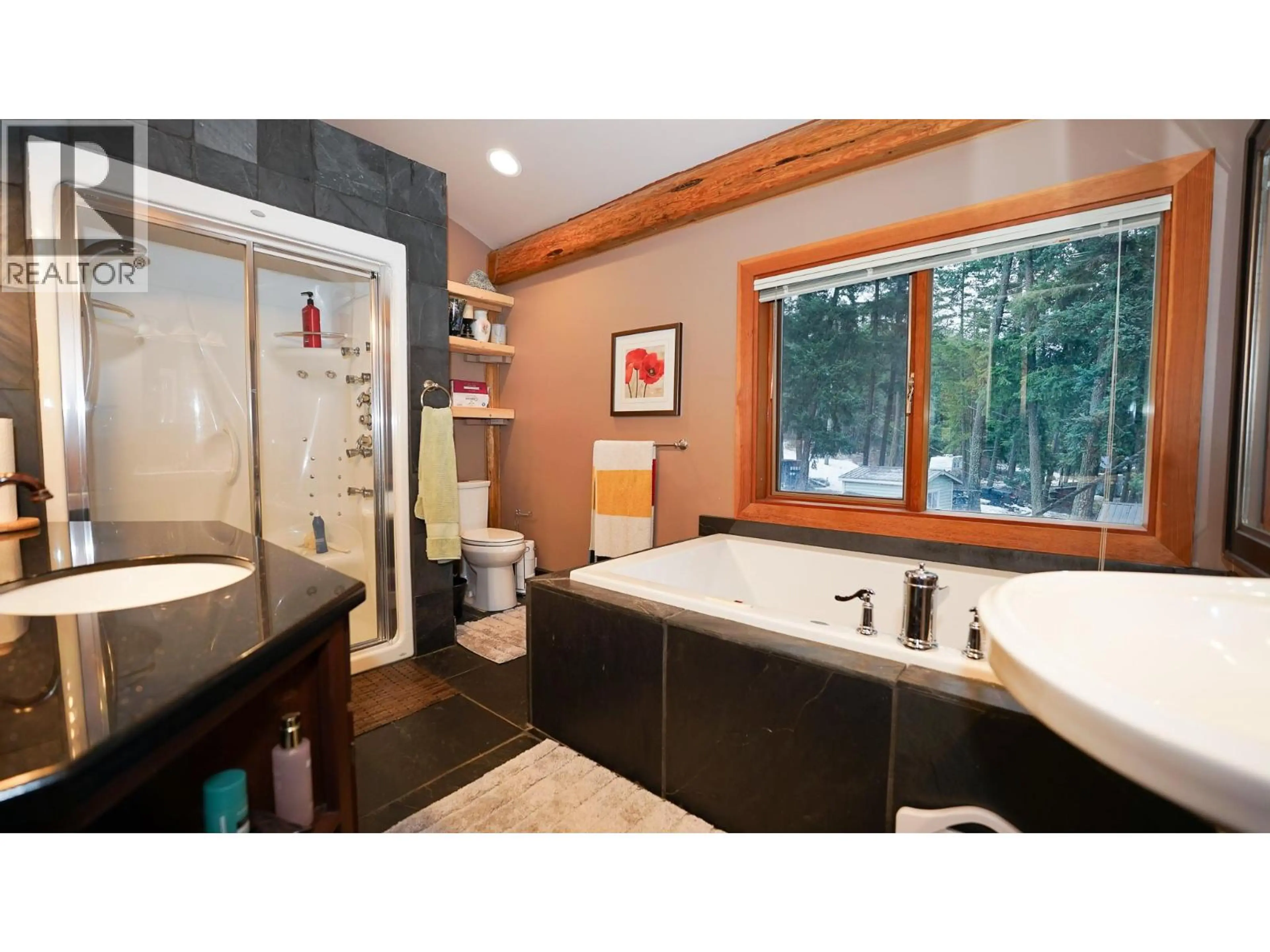 Property at 5464 AGATE BAY ROAD, Barriere, BC